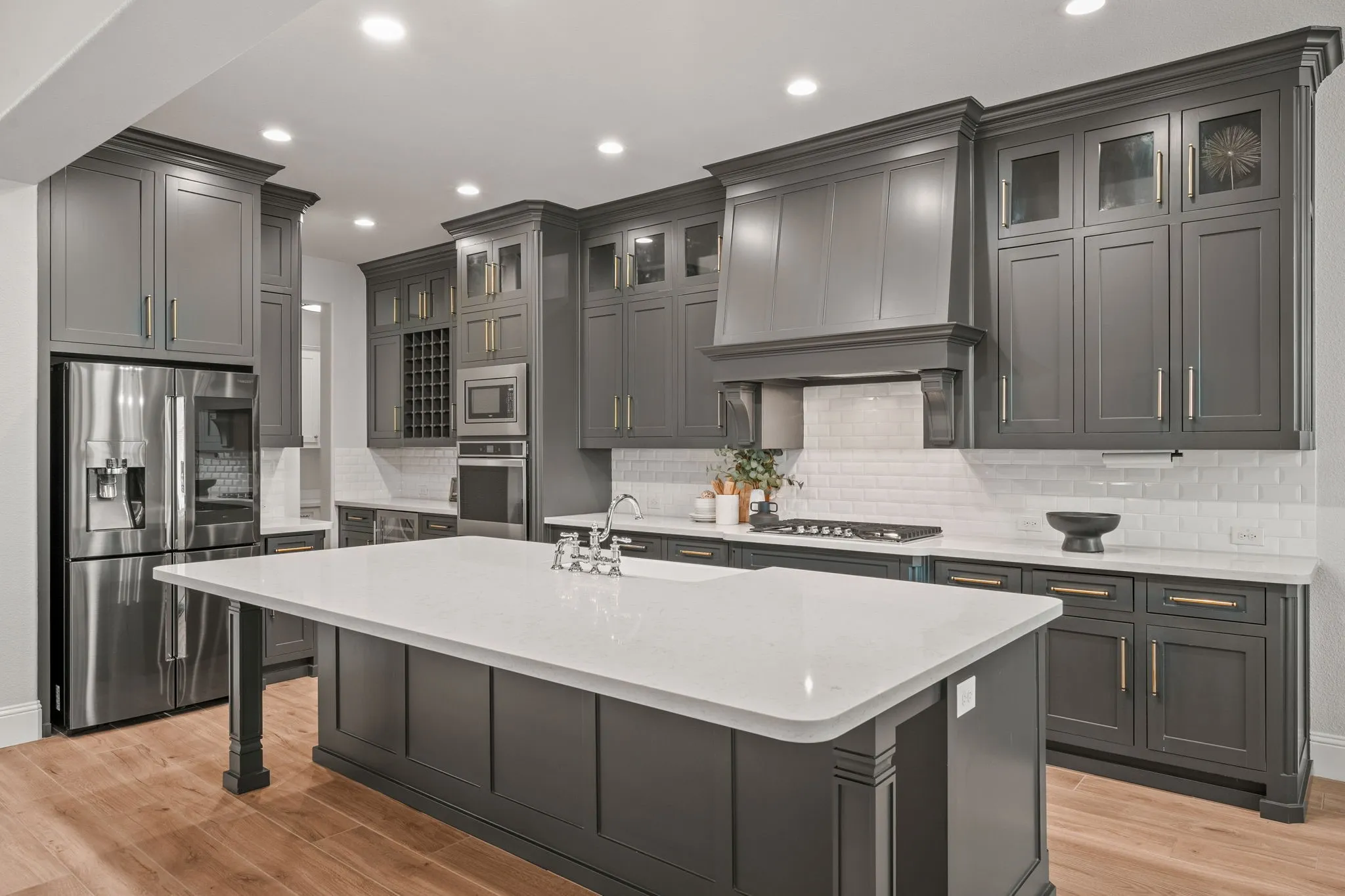 Single Family Residence For Sale in Collin County , 3410 Briarcliff Drive, Prosper, Texas 75078, 5 Bedroom, 6 Bathroom, 3 Garage spaces, 4,609 Sqft, built in 2018, mls#21338683, Real Estate Agent in Prosper, Homes For Sale in Collin county, Homes For Sale in Prosper, Realtor in Prosper Texas, Real Estate Brokerage Independent Realty Texas, Luminita Cordes Realtor