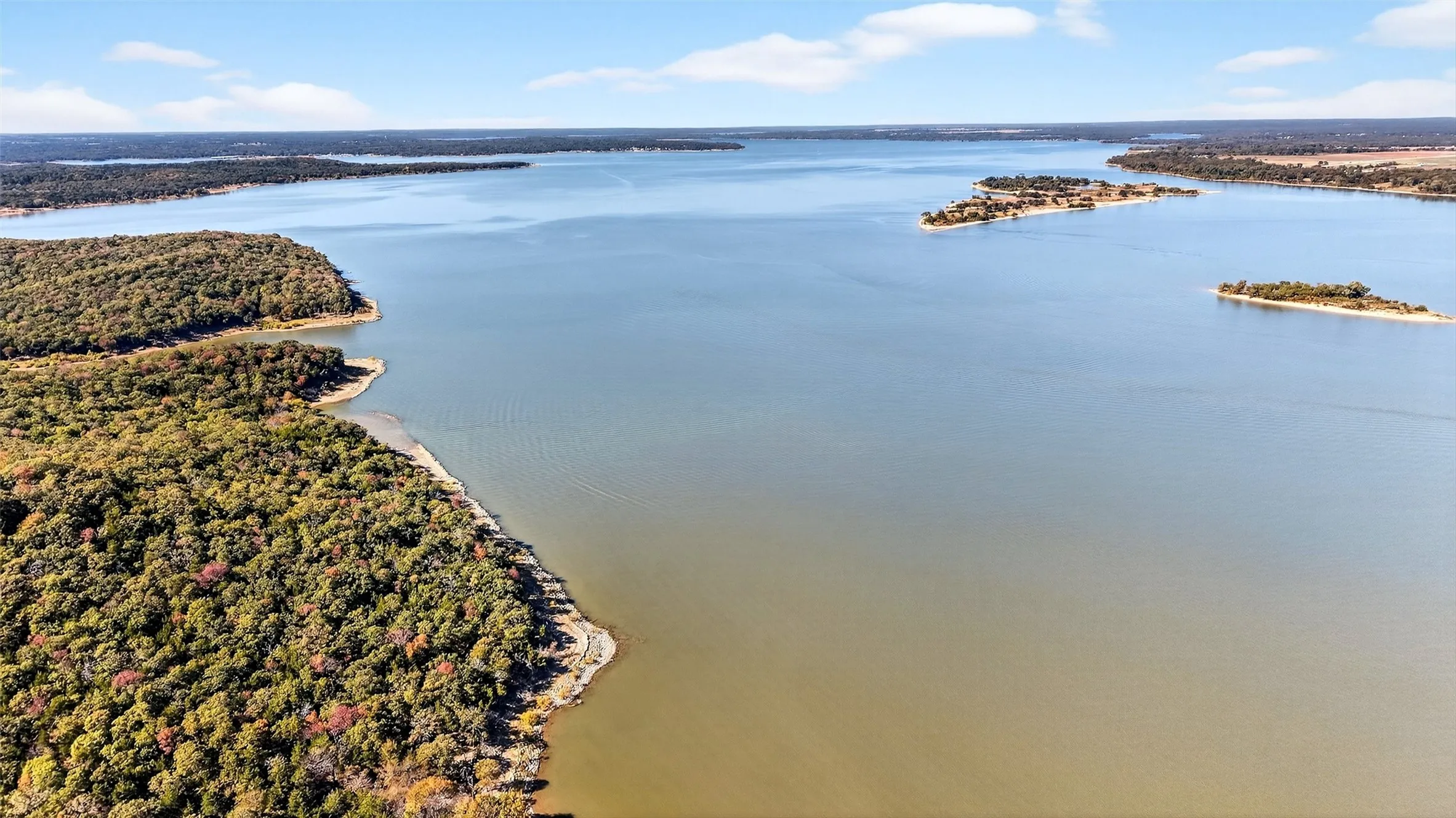 Ranch For Sale in Grayson County , 137 Anderson Lane, Pottsboro, Texas 75076, 0, 0, Garage spaces, 0 Sqft, built in 1952, Price $4,900,000, mls#21343383, Real Estate Agent in Pottsboro, Homes For Sale in Grayson county, Homes For Sale in Pottsboro, Realtor in Pottsboro Texas, Real Estate Brokerage Independent Realty Texas, Luminita Cordes Realtor