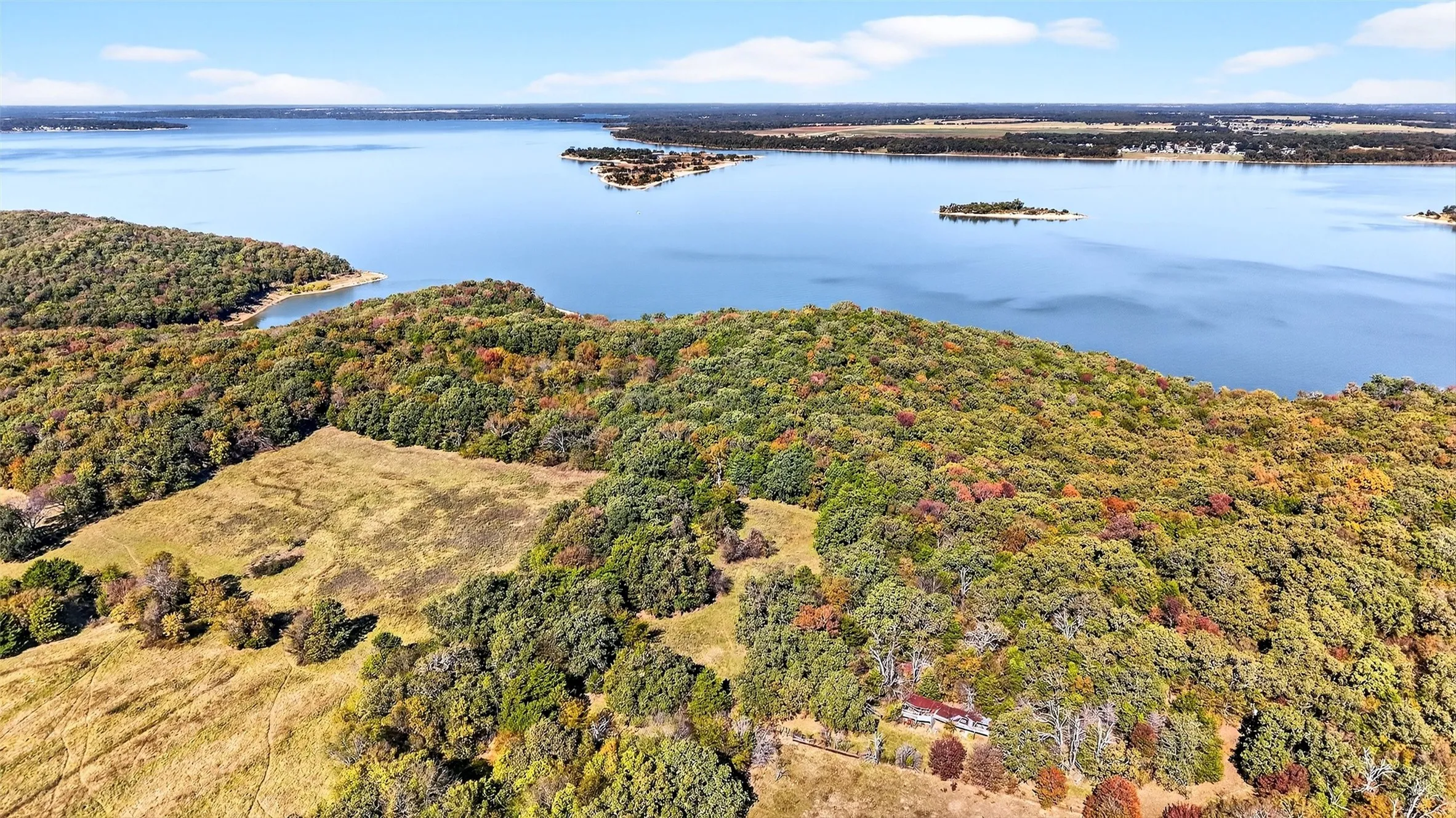 Ranch For Sale in Grayson County , 137 Anderson Lane, Pottsboro, Texas 75076, 0, 0, Garage spaces, 0 Sqft, built in 1952, Price $4,900,000, mls#21343383, Real Estate Agent in Pottsboro, Homes For Sale in Grayson county, Homes For Sale in Pottsboro, Realtor in Pottsboro Texas, Real Estate Brokerage Independent Realty Texas, Luminita Cordes Realtor