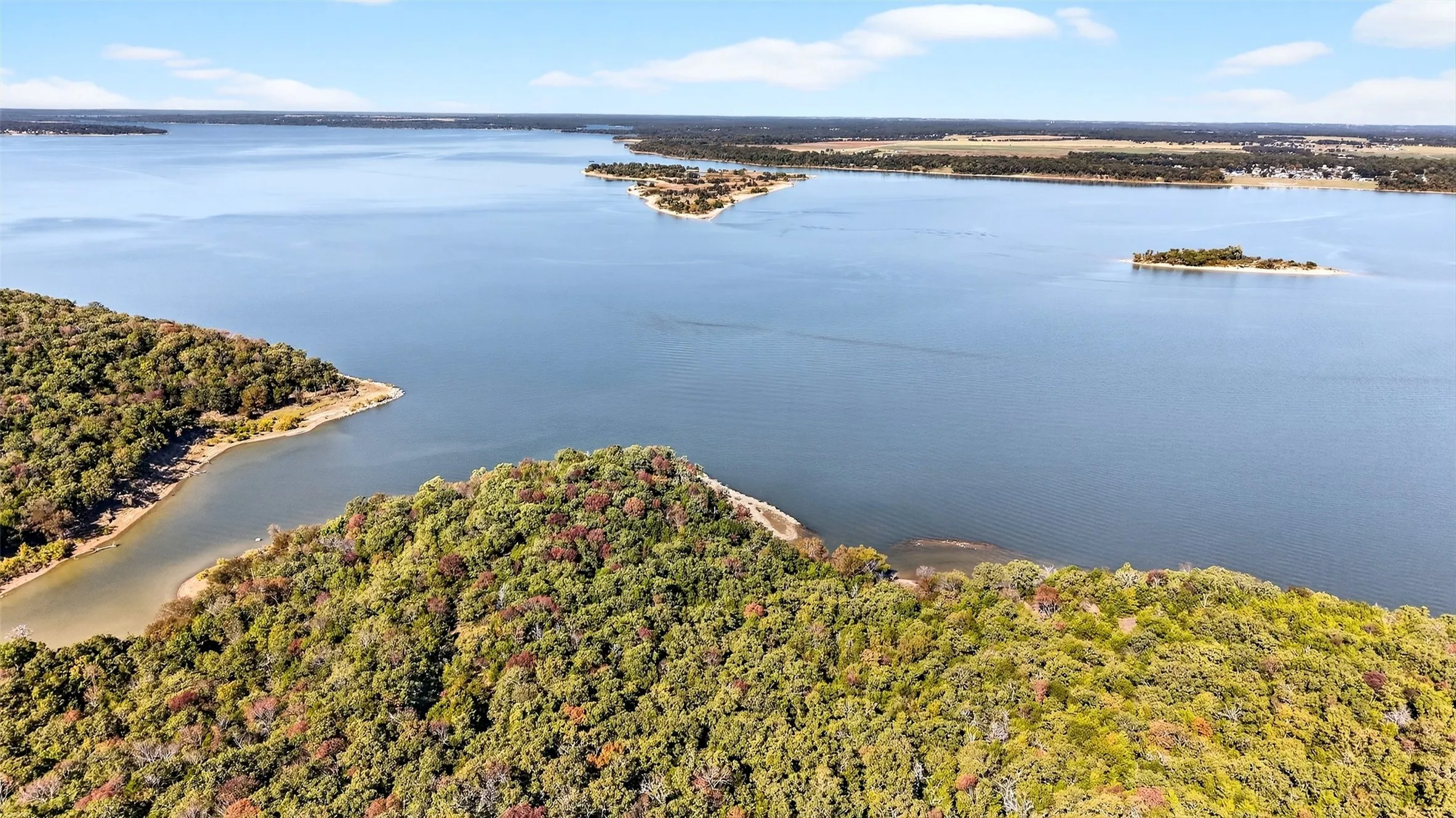 Ranch For Sale in Grayson County , 137 Anderson Lane, Pottsboro, Texas 75076, 0, 0, Garage spaces, 0 Sqft, built in 1952, Price $4,900,000, mls#21343383, Real Estate Agent in Pottsboro, Homes For Sale in Grayson county, Homes For Sale in Pottsboro, Realtor in Pottsboro Texas, Real Estate Brokerage Independent Realty Texas, Luminita Cordes Realtor