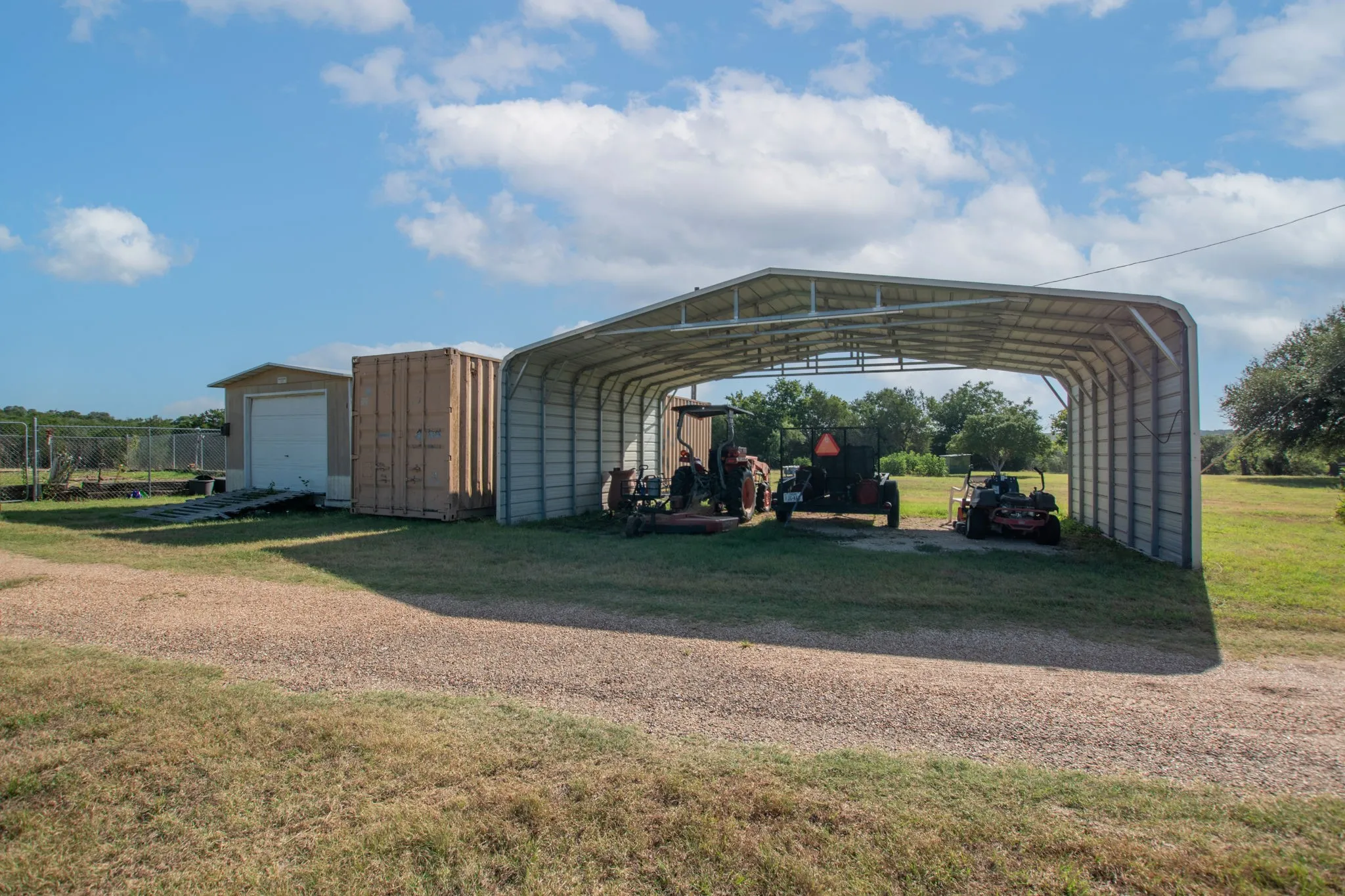 Single Family Residence For Sale in Lampasas County , 853 County Road 4390, Kempner, Texas 76539, 3 Bedroom, 2 Bathroom, 2 Garage spaces, 2,331 Sqft, built in 2001, Price $985,000, mls#21343375, Real Estate Agent in Kempner, Homes For Sale in Lampasas county, Homes For Sale in Kempner, Realtor in Kempner Texas, Real Estate Brokerage Independent Realty Texas, Luminita Cordes Realtor