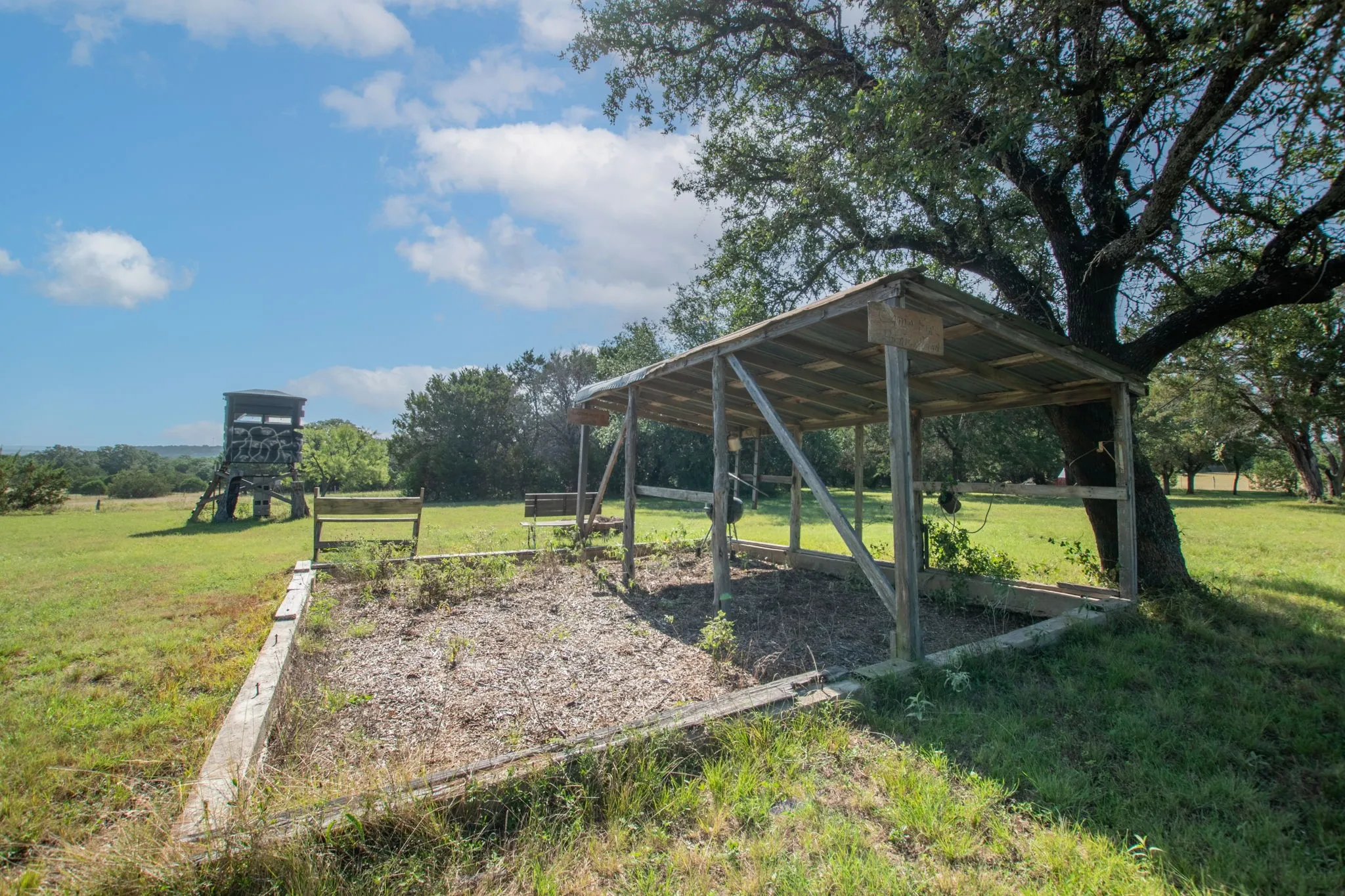 Single Family Residence For Sale in Lampasas County , 853 County Road 4390, Kempner, Texas 76539, 3 Bedroom, 2 Bathroom, 2 Garage spaces, 2,331 Sqft, built in 2001, Price $985,000, mls#21343375, Real Estate Agent in Kempner, Homes For Sale in Lampasas county, Homes For Sale in Kempner, Realtor in Kempner Texas, Real Estate Brokerage Independent Realty Texas, Luminita Cordes Realtor
