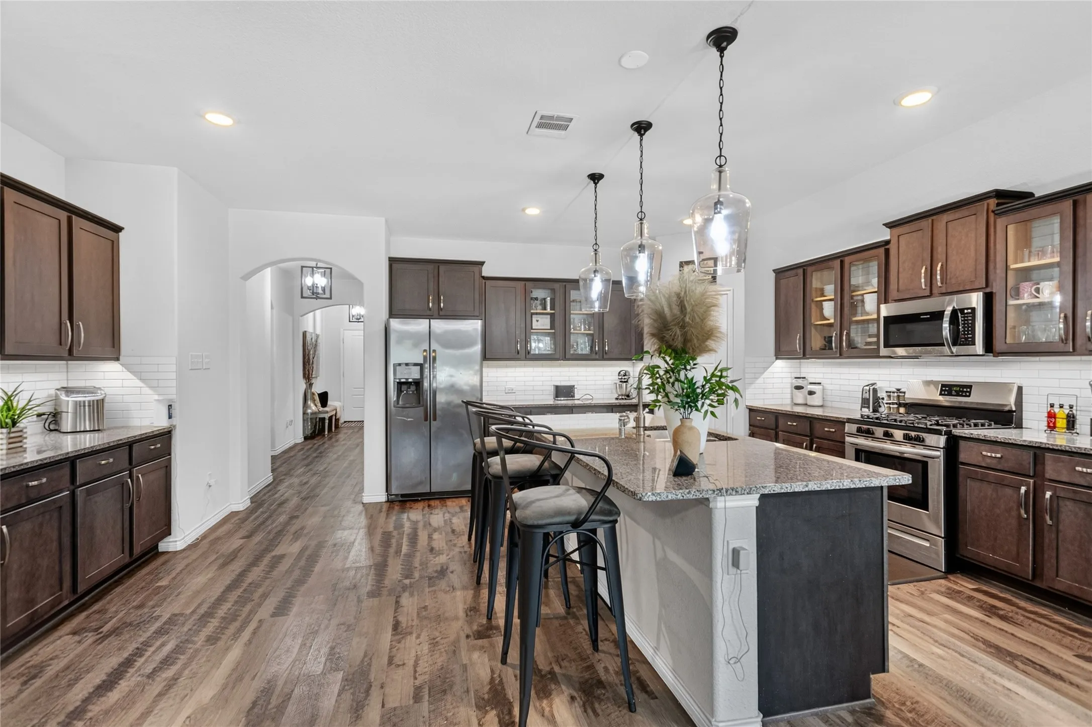 Single Family Residence For Sale in Denton County , 4148 Agatha Lane, Celina, Texas 76227, 4 Bedroom, 2 Bathroom, 2 Garage spaces, 2,036 Sqft, built in 2019, mls#21343390, Real Estate Agent in Celina, Homes For Sale in Denton county, Homes For Sale in Celina, Realtor in Celina Texas, Real Estate Brokerage Independent Realty Texas, Luminita Cordes Realtor