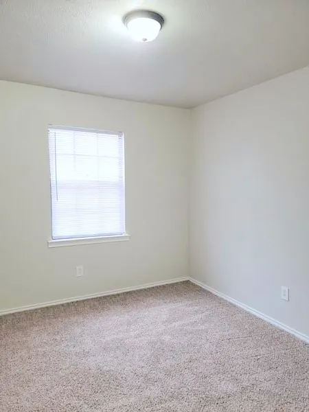 Single Family Residence For Rent in Ellis County , 114 Opal Street, Waxahachie, Texas 75165, 3 Bedroom, 1 Bathroom, Garage spaces, 1,088 Sqft, built in 1998, mls#21343417, Real Estate Agent in Waxahachie, Homes For Rent in Ellis county, Homes For Rent in Waxahachie, Realtor in Waxahachie Texas, Real Estate Brokerage Independent Realty Texas, Luminita Cordes Realtor