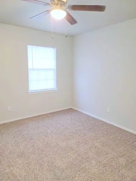 Single Family Residence For Rent in Ellis County , 114 Opal Street, Waxahachie, Texas 75165, 3 Bedroom, 1 Bathroom, Garage spaces, 1,088 Sqft, built in 1998, mls#21343417, Real Estate Agent in Waxahachie, Homes For Rent in Ellis county, Homes For Rent in Waxahachie, Realtor in Waxahachie Texas, Real Estate Brokerage Independent Realty Texas, Luminita Cordes Realtor
