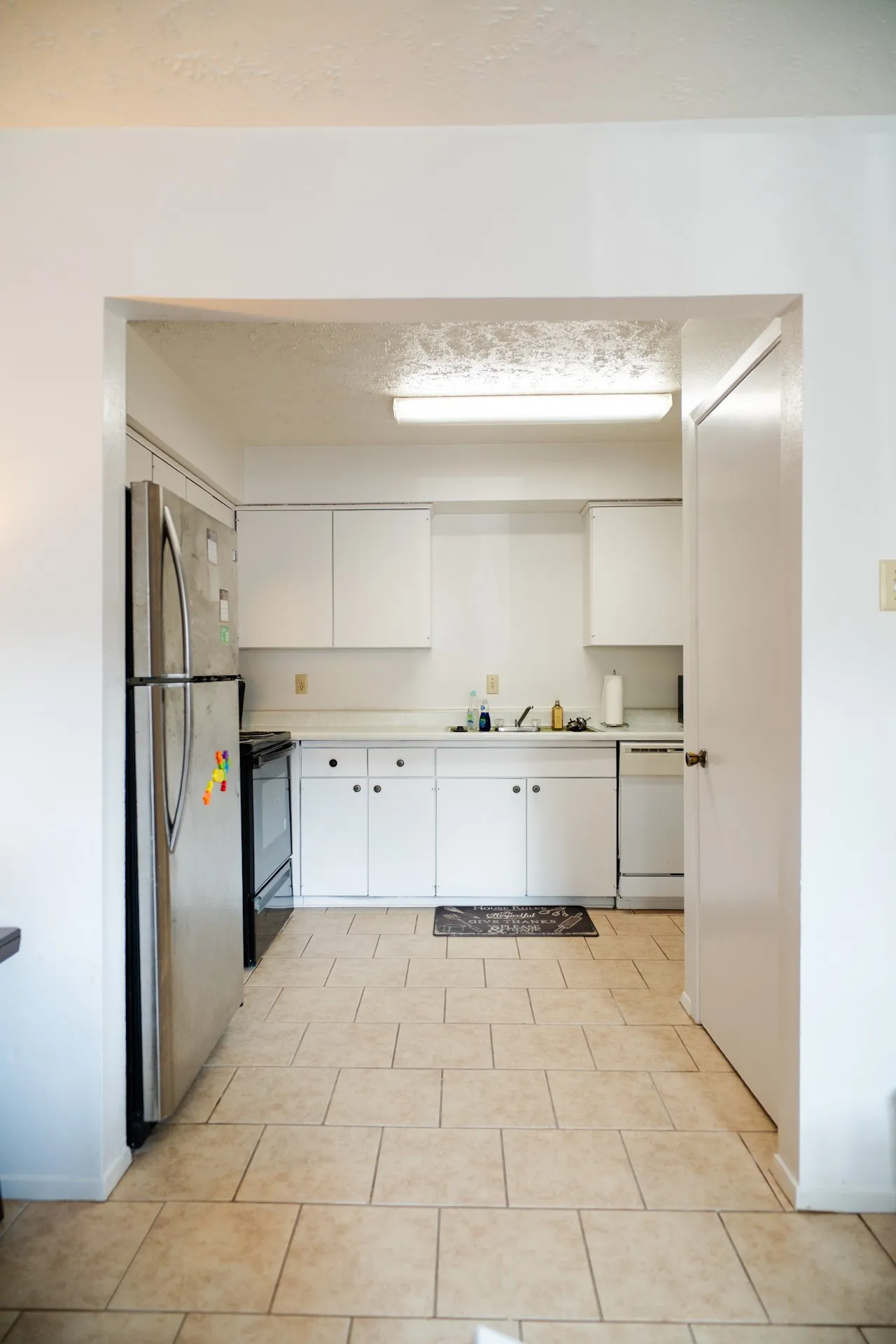 Townhouse For Sale in Dallas County , 27 W Townhouse Lane, Grand Prairie, Texas 75052, 2 Bedroom, 1 Bathroom, Garage spaces, 992 Sqft, built in 1971, Price $145,000, mls#21342797, Real Estate Agent in Grand Prairie, Homes For Sale in Dallas county, Homes For Sale in Grand Prairie, Realtor in Grand Prairie Texas, Real Estate Brokerage Independent Realty Texas, Luminita Cordes Realtor