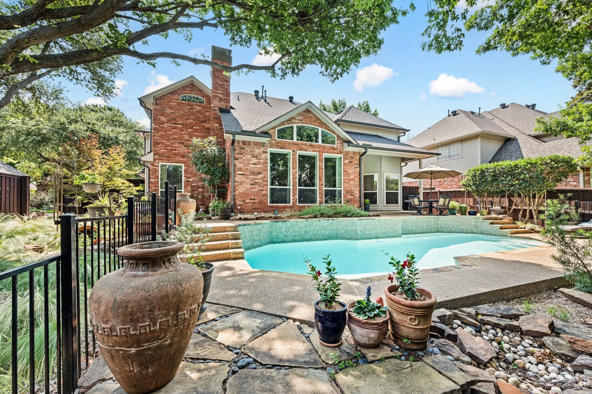 Single Family Residence For Sale in Denton County , 2013 Concord Drive, Flower Mound, Texas 75022, 4 Bedroom, 3 Bathroom, 3 Garage spaces, 3,029 Sqft, built in 1992, mls#21342884, Real Estate Agent in Flower Mound, Homes For Sale in Denton county, Homes For Sale in Flower Mound, Realtor in Flower Mound Texas, Real Estate Brokerage Independent Realty Texas, Luminita Cordes Realtor