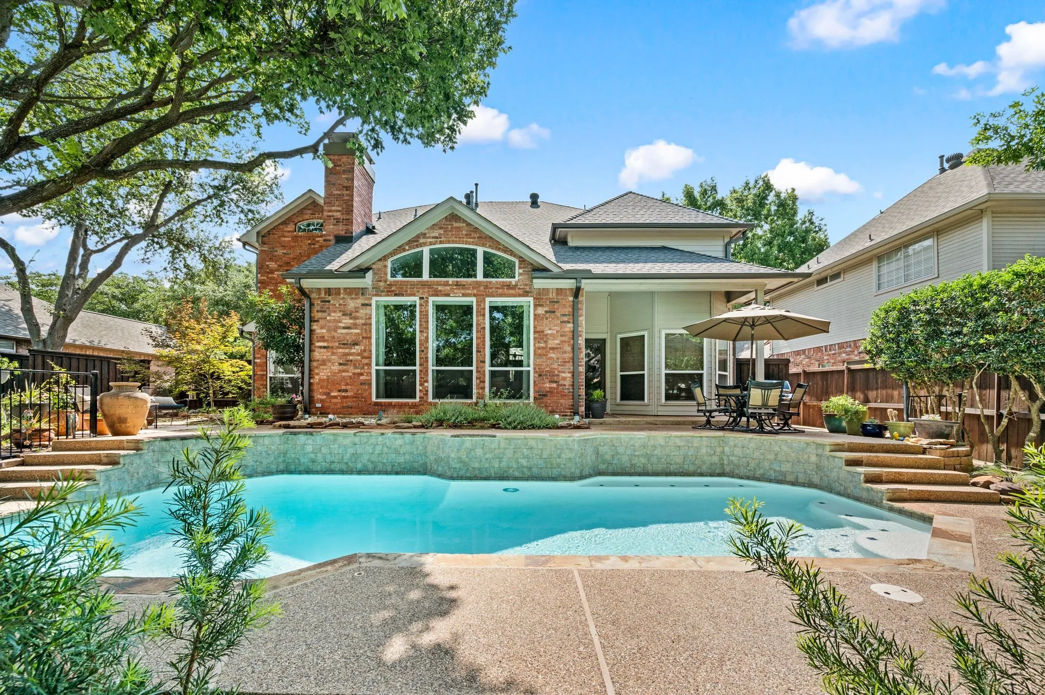 Single Family Residence For Sale in Denton County , 2013 Concord Drive, Flower Mound, Texas 75022, 4 Bedroom, 3 Bathroom, 3 Garage spaces, 3,029 Sqft, built in 1992, mls#21342884, Real Estate Agent in Flower Mound, Homes For Sale in Denton county, Homes For Sale in Flower Mound, Realtor in Flower Mound Texas, Real Estate Brokerage Independent Realty Texas, Luminita Cordes Realtor