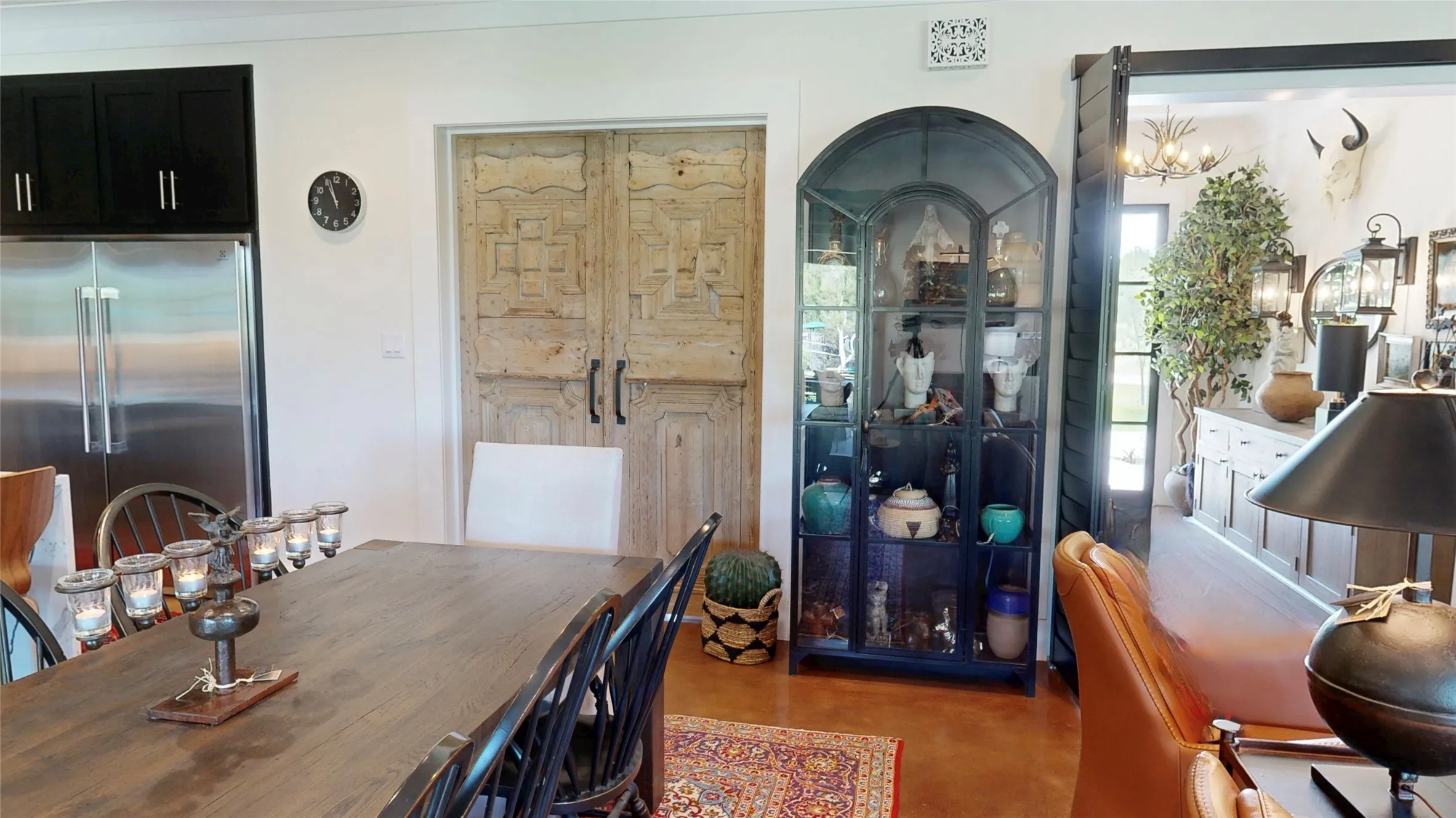 Behind the double doors is sitting room or office