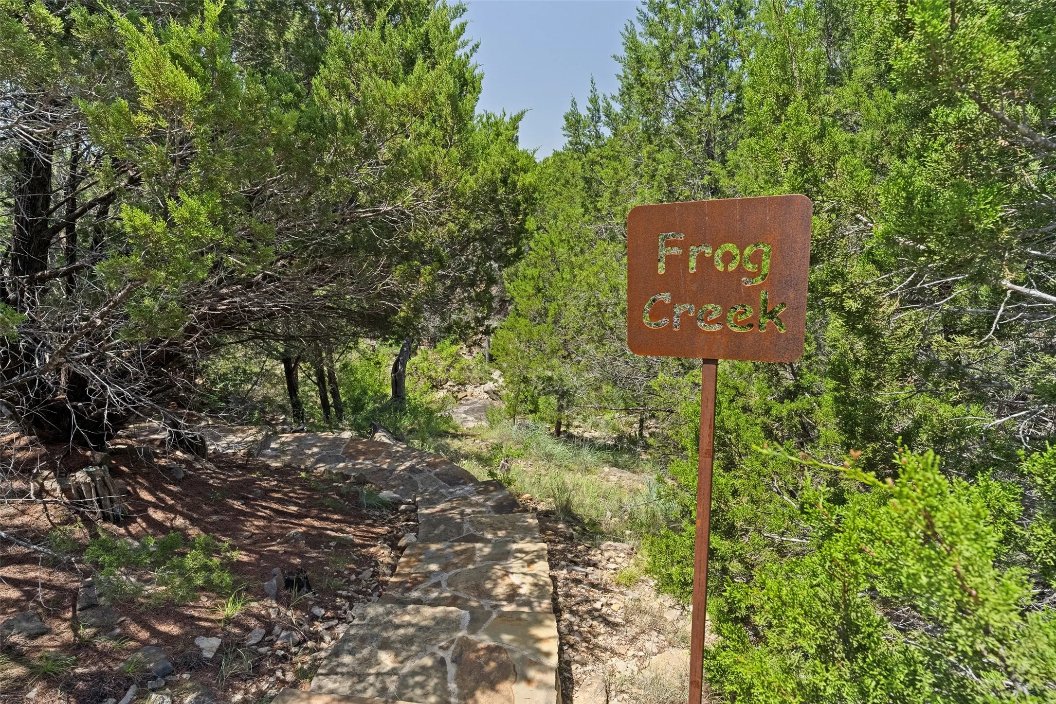 Entrance down into Frog Creek