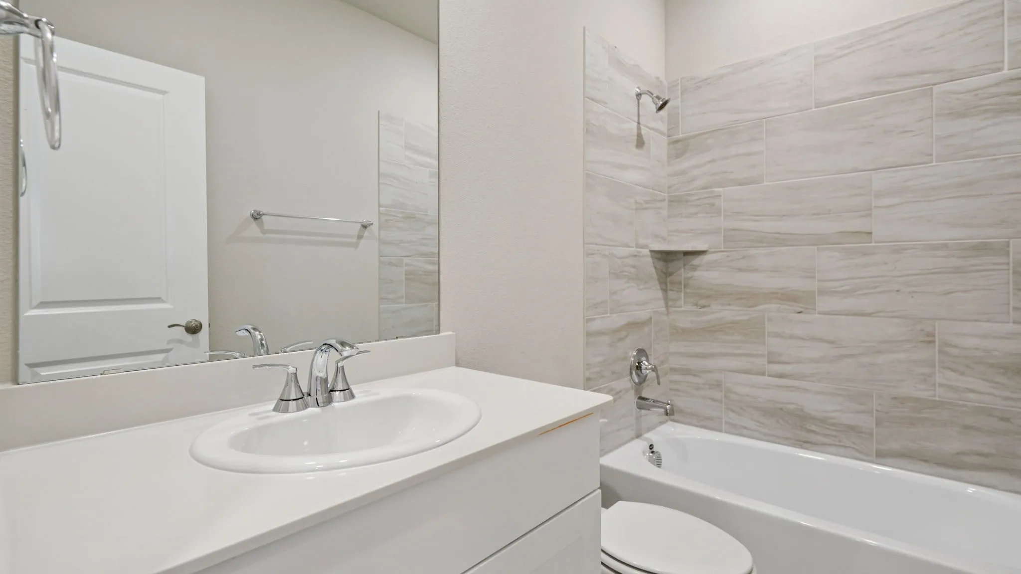 Photo is not of the actual home, but is an inspirational photo of builder’s model home and may depict options, furnishings, and/or decorator features that are not included