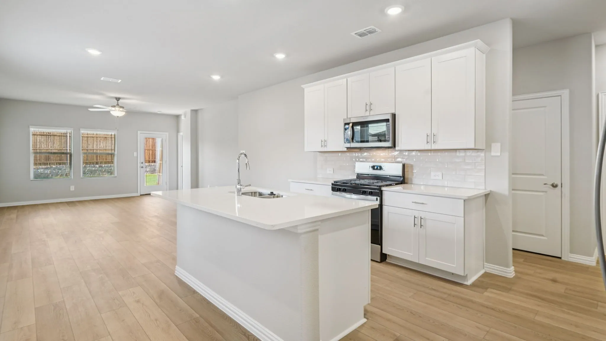 Photo is not of the actual home, but is an inspirational photo of builder’s model home and may depict options, furnishings, and/or decorator features that are not included