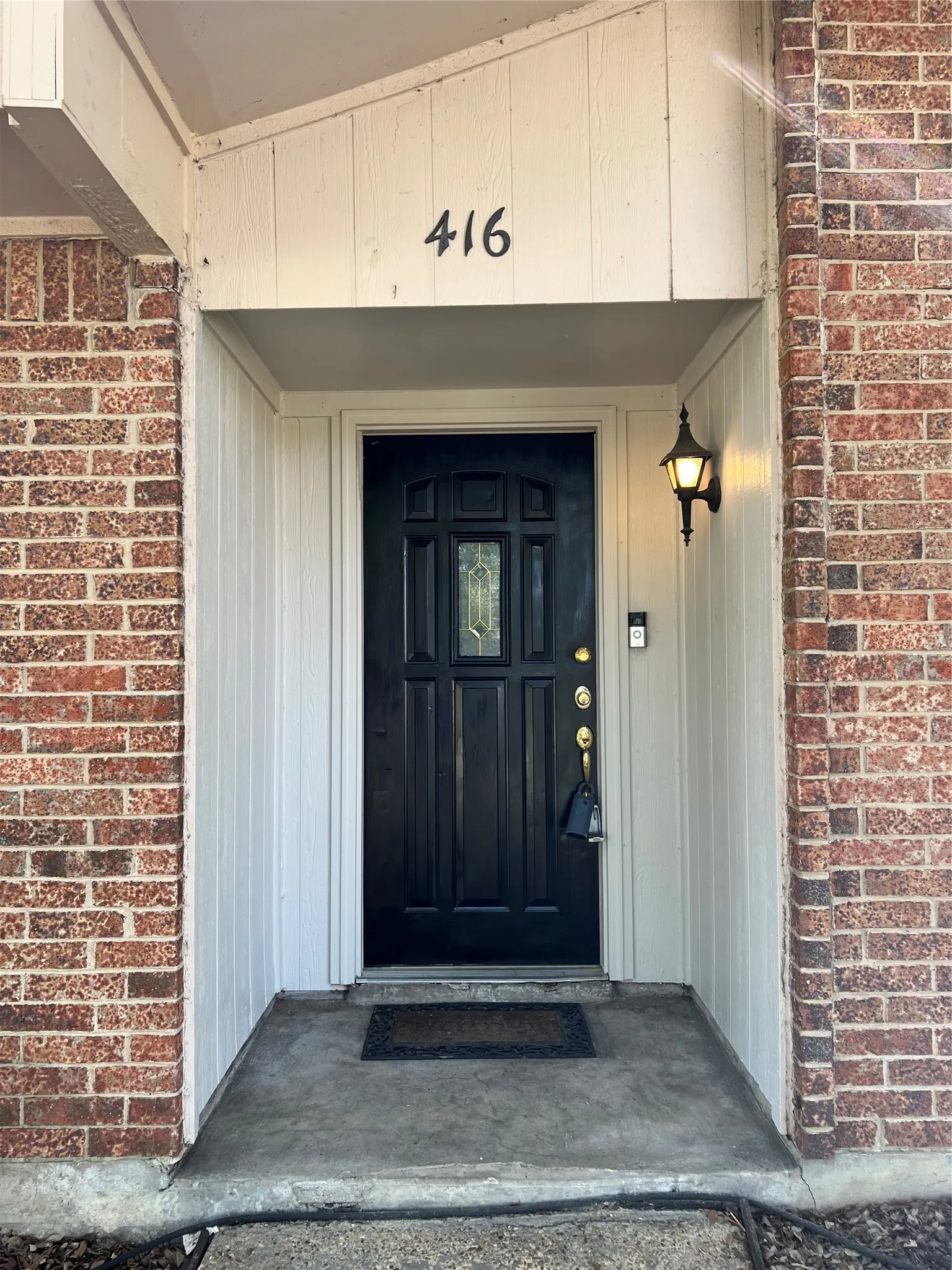 Single Family Residence For Rent in Collin County , 416 Lincoln Drive, Plano, Texas 75023, 3 Bedroom, 2 Bathroom, 2 Garage spaces, 2,056 Sqft, built in 1980, mls#21342329, Real Estate Agent in Plano, Homes For Rent in Collin county, Homes For Rent in Plano, Realtor in Plano Texas, Real Estate Brokerage Independent Realty Texas, Luminita Cordes Realtor