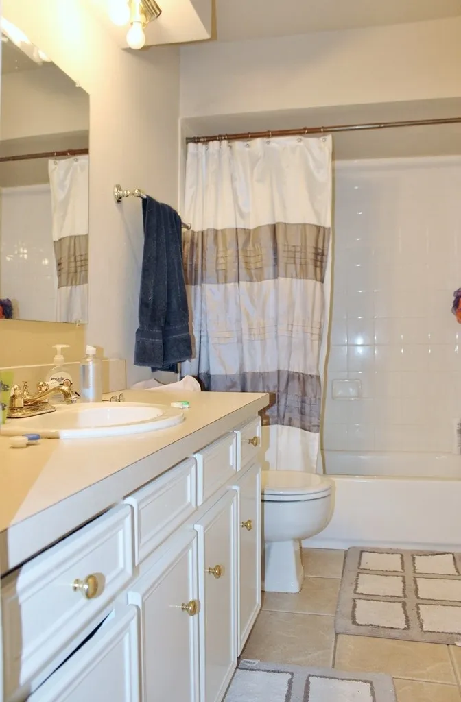Single Family Residence For Rent in Ellis County , 508 Trail Lake Place, Midlothian, Texas 76065, 4 Bedroom, 2 Bathroom, 2 Garage spaces, 1,988 Sqft, built in 1973, mls#21343443, Real Estate Agent in Midlothian, Homes For Rent in Ellis county, Homes For Rent in Midlothian, Realtor in Midlothian Texas, Real Estate Brokerage Independent Realty Texas, Luminita Cordes Realtor