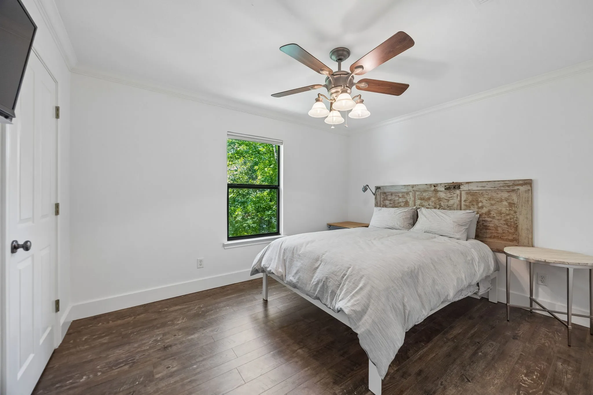 Single Family Residence For Sale in Franklin (TX) County , 275 S Park Road, Scroggins, Texas 75480, 3 Bedroom, 3 Bathroom, Garage spaces, 2,630 Sqft, built in 2005, mls#21340537, Real Estate Agent in Scroggins, Homes For Sale in Franklin (TX) county, Homes For Sale in Scroggins, Realtor in Scroggins Texas, Real Estate Brokerage Independent Realty Texas, Luminita Cordes Realtor
