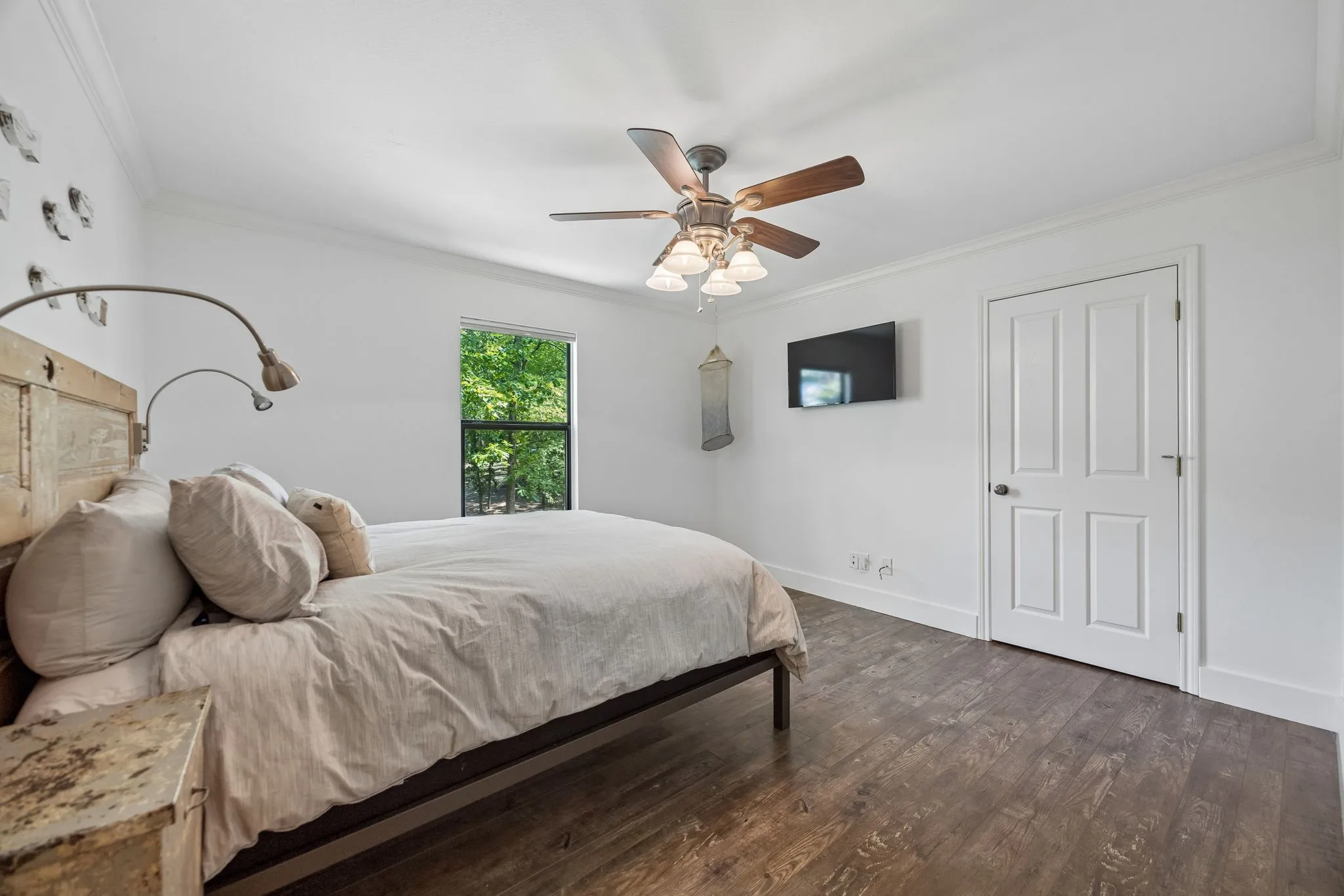 Single Family Residence For Sale in Franklin (TX) County , 275 S Park Road, Scroggins, Texas 75480, 3 Bedroom, 3 Bathroom, Garage spaces, 2,630 Sqft, built in 2005, mls#21340537, Real Estate Agent in Scroggins, Homes For Sale in Franklin (TX) county, Homes For Sale in Scroggins, Realtor in Scroggins Texas, Real Estate Brokerage Independent Realty Texas, Luminita Cordes Realtor