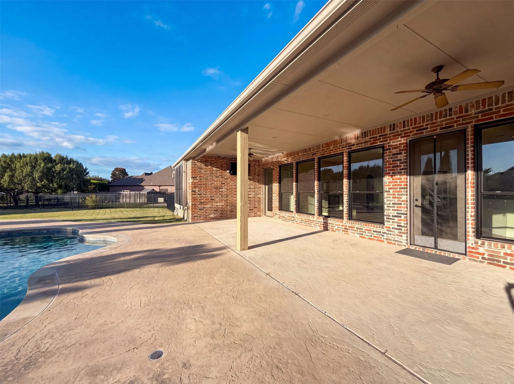 Single Family Residence For Sale in Collin County , 6530 Swallow Court, Celina, Texas 75071, 4 Bedroom, 3 Bathroom, 3 Garage spaces, 3,040 Sqft, built in 2005, mls#21343465, Real Estate Agent in Celina, Homes For Sale in Collin county, Homes For Sale in Celina, Realtor in Celina Texas, Real Estate Brokerage Independent Realty Texas, Luminita Cordes Realtor