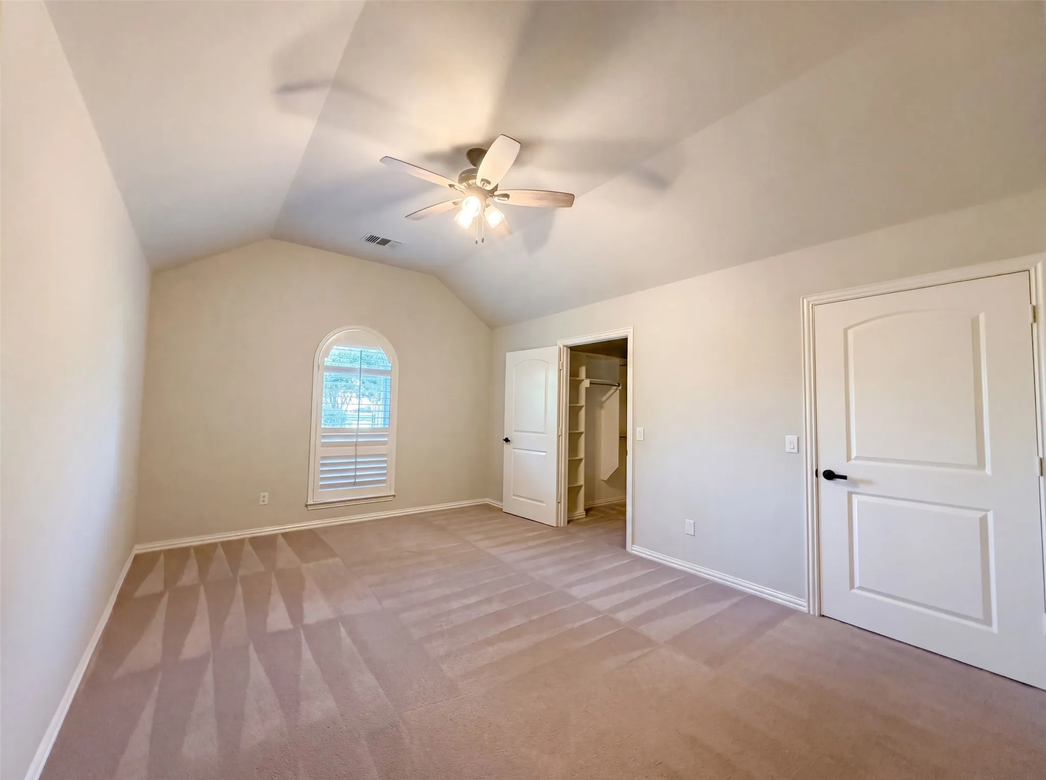 Single Family Residence For Sale in Collin County , 6530 Swallow Court, Celina, Texas 75071, 4 Bedroom, 3 Bathroom, 3 Garage spaces, 3,040 Sqft, built in 2005, mls#21343465, Real Estate Agent in Celina, Homes For Sale in Collin county, Homes For Sale in Celina, Realtor in Celina Texas, Real Estate Brokerage Independent Realty Texas, Luminita Cordes Realtor