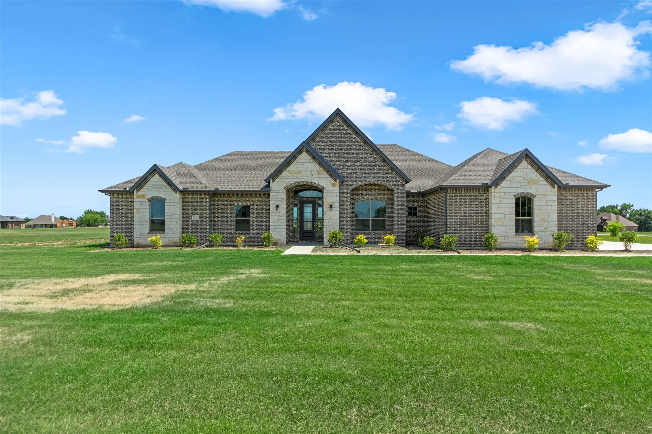 Single Family Residence For Sale in Kaufman County , 1121 CANYON LAKE Road, Wills Point, Texas 75169, 4 Bedroom, 3 Bathroom, 3 Garage spaces, 2,795 Sqft, built in 2026, mls#21341499, Real Estate Agent in Wills Point, Homes For Sale in Kaufman county, Homes For Sale in Wills Point, Realtor in Wills Point Texas, Real Estate Brokerage Independent Realty Texas, Luminita Cordes Realtor