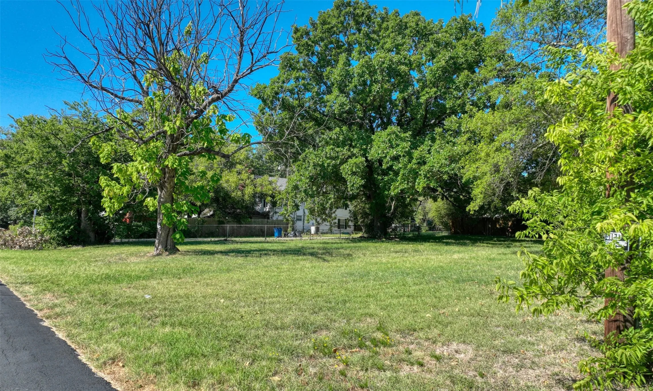 Unimproved Land For Sale in Kaufman County , TBD S Jackson Street, Kaufman, Texas 75142, 0, 0, Garage spaces, 0 Sqft, built in 0, Price $70,000, mls#21342568, Real Estate Agent in Kaufman, Homes For Sale in Kaufman county, Homes For Sale in Kaufman, Realtor in Kaufman Texas, Real Estate Brokerage Independent Realty Texas, Luminita Cordes Realtor