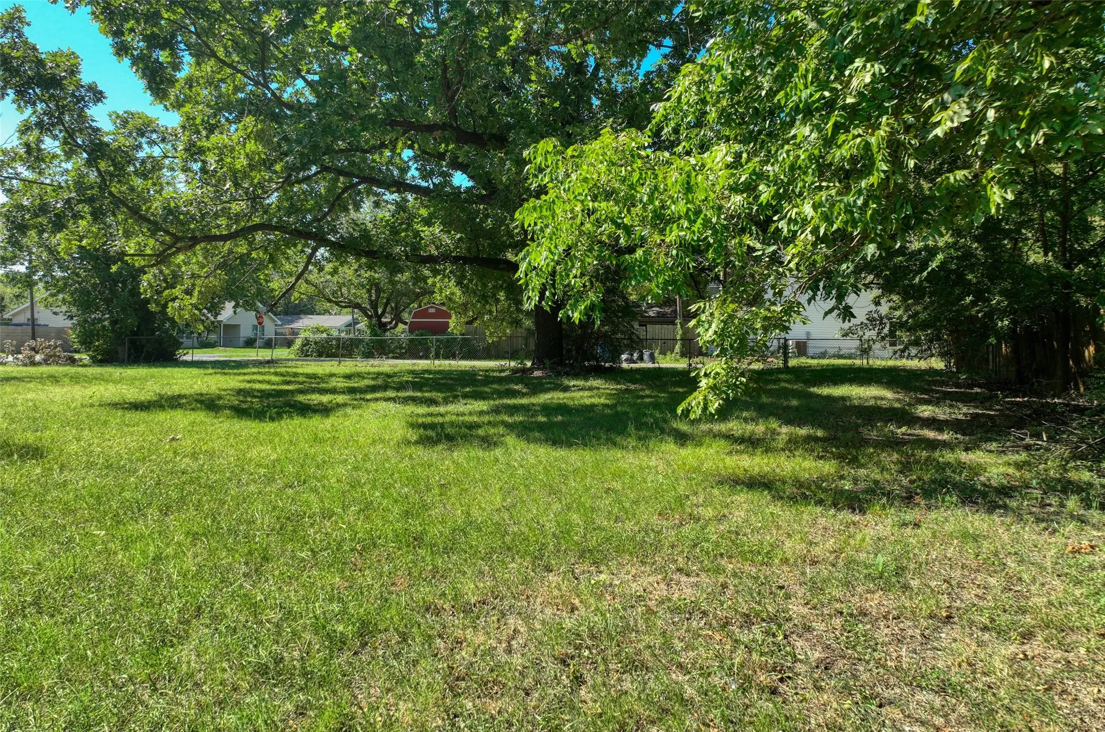Unimproved Land For Sale in Kaufman County , TBD S Jackson Street, Kaufman, Texas 75142, 0, 0, Garage spaces, 0 Sqft, built in 0, Price $70,000, mls#21342568, Real Estate Agent in Kaufman, Homes For Sale in Kaufman county, Homes For Sale in Kaufman, Realtor in Kaufman Texas, Real Estate Brokerage Independent Realty Texas, Luminita Cordes Realtor