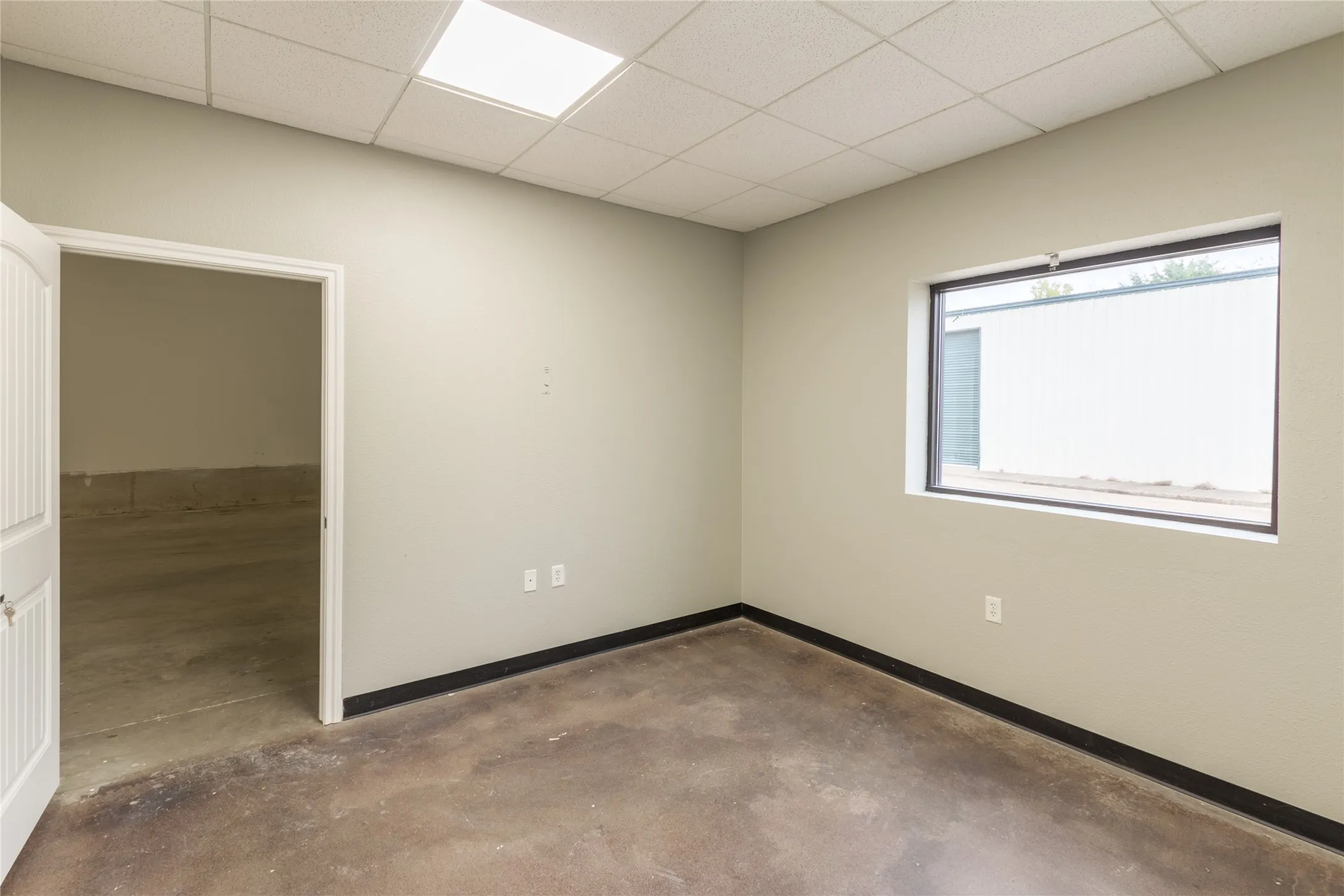 Industrial For Rent in Johnson County , 1748 N Main A, Cleburne, Texas 76033, 0, 0, Garage spaces, 0 Sqft, built in 1960, Price $1,600, mls#21343479, Real Estate Agent in Cleburne, Homes For Rent in Johnson county, Homes For Rent in Cleburne, Realtor in Cleburne Texas, Real Estate Brokerage Independent Realty Texas, Luminita Cordes Realtor