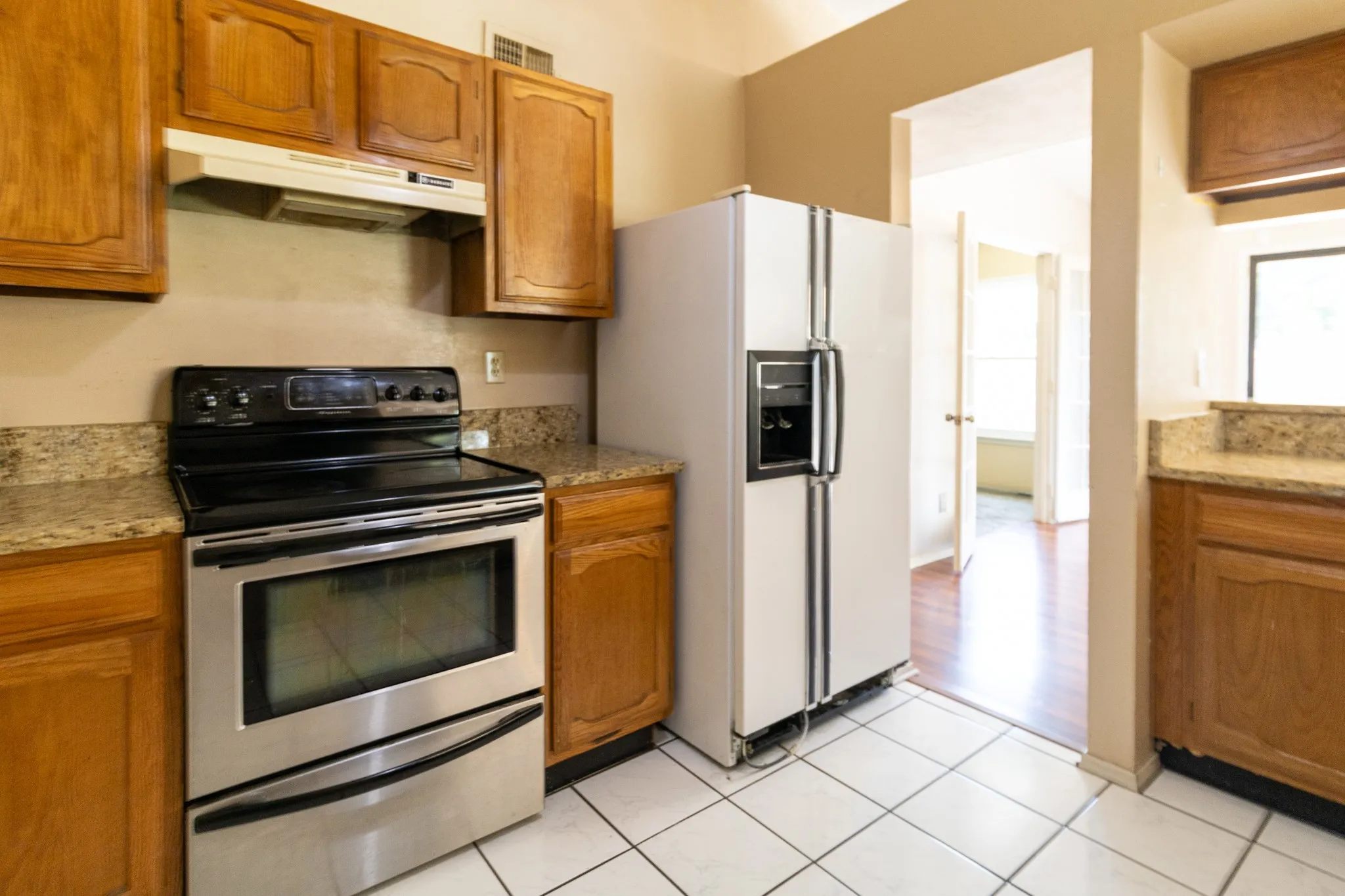 Single Family Residence For Sale in Tarrant County , 2910 Galemeadow Drive, Fort Worth, Texas 76123, 3 Bedroom, 2 Bathroom, 2 Garage spaces, 1,269 Sqft, built in 1984, mls#21343485, Real Estate Agent in Fort Worth, Homes For Sale in Tarrant county, Homes For Sale in Fort Worth, Realtor in Fort Worth Texas, Real Estate Brokerage Independent Realty Texas, Luminita Cordes Realtor