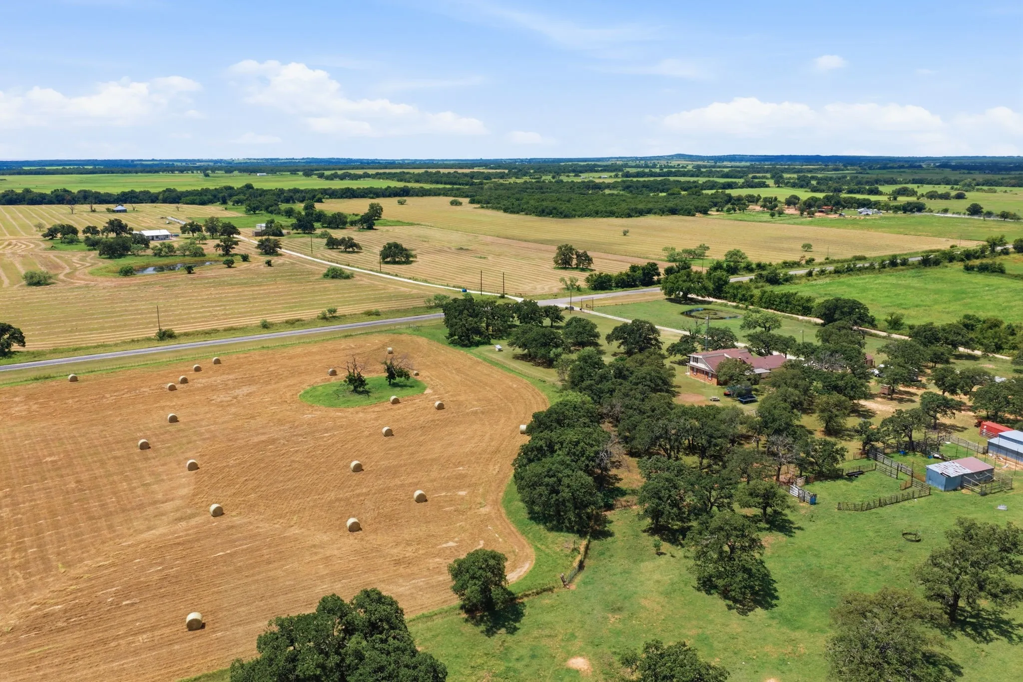 Single Family Residence For Sale in Eastland County , 618 Highway 2731, Rising Star, Texas 76471, 4 Bedroom, 2 Bathroom, 2 Garage spaces, 2,320 Sqft, built in 1980, mls#21343264, Real Estate Agent in Rising Star, Homes For Sale in Eastland county, Homes For Sale in Rising Star, Realtor in Rising Star Texas, Real Estate Brokerage Independent Realty Texas, Luminita Cordes Realtor