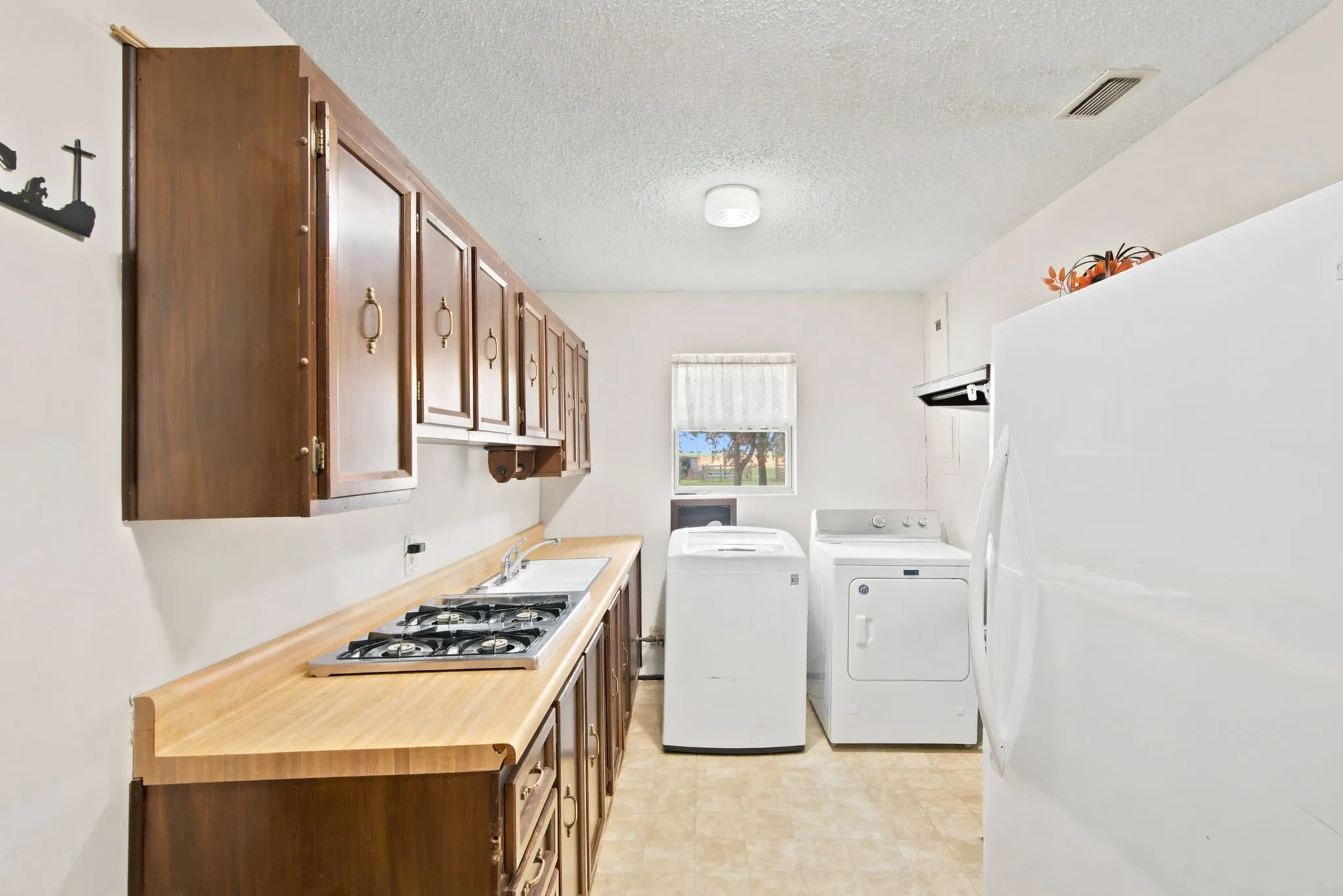 Single Family Residence For Sale in Eastland County , 618 Highway 2731, Rising Star, Texas 76471, 4 Bedroom, 2 Bathroom, 2 Garage spaces, 2,320 Sqft, built in 1980, mls#21343264, Real Estate Agent in Rising Star, Homes For Sale in Eastland county, Homes For Sale in Rising Star, Realtor in Rising Star Texas, Real Estate Brokerage Independent Realty Texas, Luminita Cordes Realtor