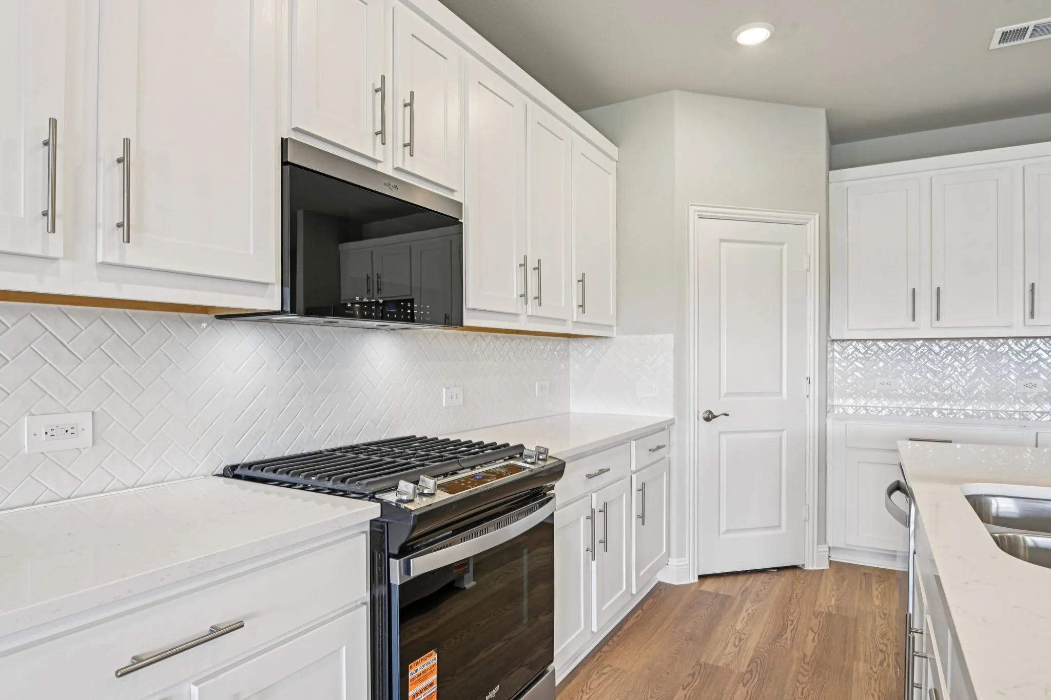 Photo is not of the actual home, but is an inspirational photo of builder’s model home and may depict options, furnishings, and/or decorator features that are not included.