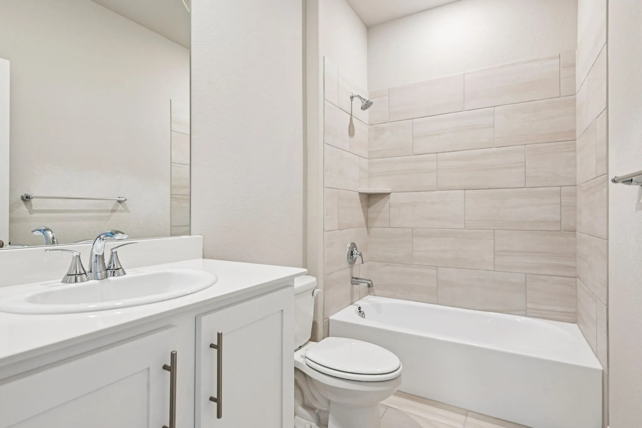 Photo is not of the actual home, but is an inspirational photo of builder’s model home and may depict options, furnishings, and/or decorator features that are not included.