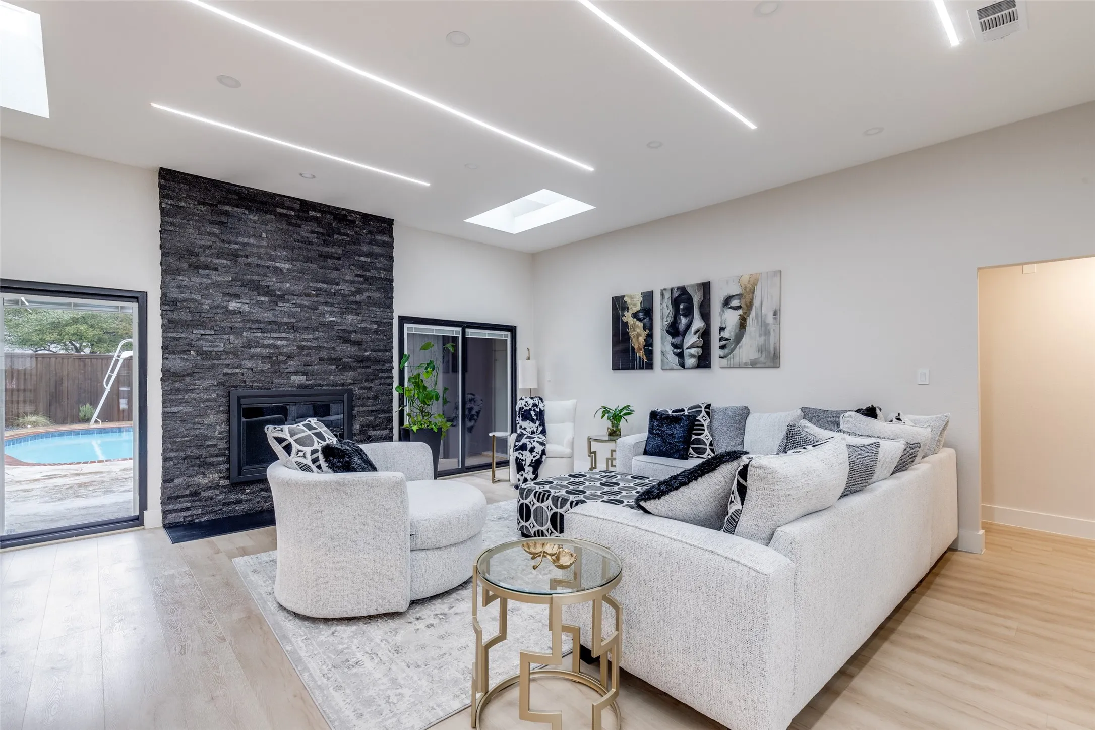 Large sliding doors give great natural light, and a spectacular view to the pool!
