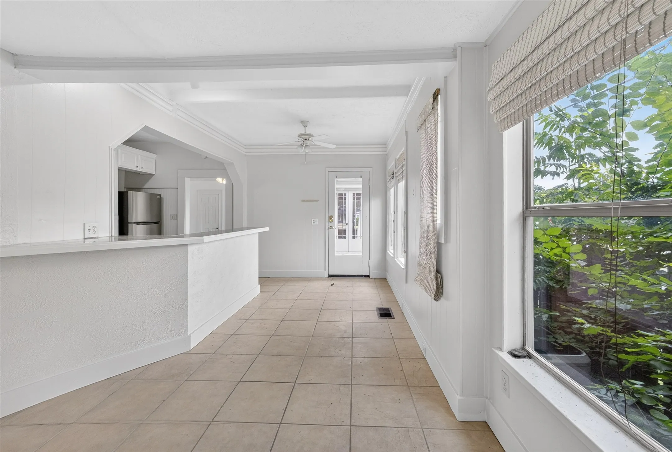 Single Family Residence For Rent in Tarrant County , 2601 S University Drive, Fort Worth, Texas 76109, 5 Bedroom, 3 Bathroom, 2 Garage spaces, 2,631 Sqft, built in 1926, mls#21343507, Real Estate Agent in Fort Worth, Homes For Rent in Tarrant county, Homes For Rent in Fort Worth, Realtor in Fort Worth Texas, Real Estate Brokerage Independent Realty Texas, Luminita Cordes Realtor