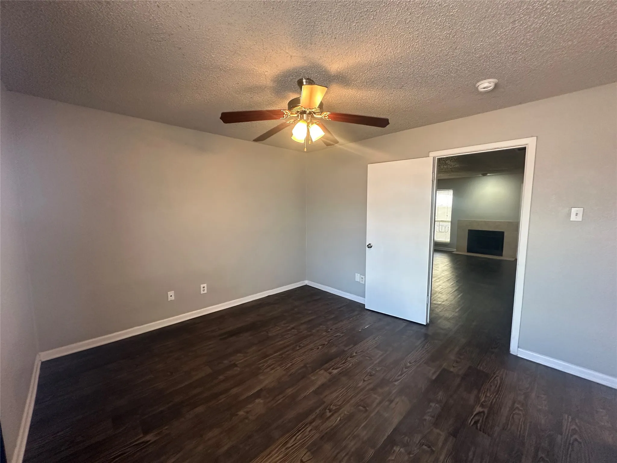 Condominium For Rent in Dallas County , 4502 Gaston Avenue 119, Dallas, Texas 75246, 1 Bedroom, 1 Bathroom, Garage spaces, 567 Sqft, built in 1984, mls#21343508, Real Estate Agent in Dallas, Homes For Rent in Dallas county, Homes For Rent in Dallas, Realtor in Dallas Texas, Real Estate Brokerage Independent Realty Texas, Luminita Cordes Realtor