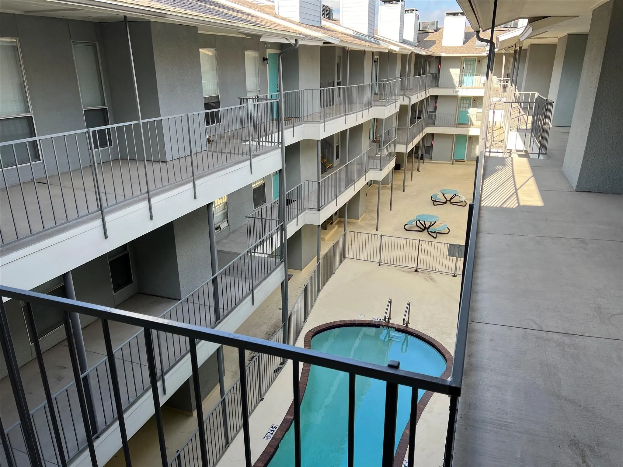 Condominium For Rent in Dallas County , 4502 Gaston Avenue 119, Dallas, Texas 75246, 1 Bedroom, 1 Bathroom, Garage spaces, 567 Sqft, built in 1984, mls#21343508, Real Estate Agent in Dallas, Homes For Rent in Dallas county, Homes For Rent in Dallas, Realtor in Dallas Texas, Real Estate Brokerage Independent Realty Texas, Luminita Cordes Realtor