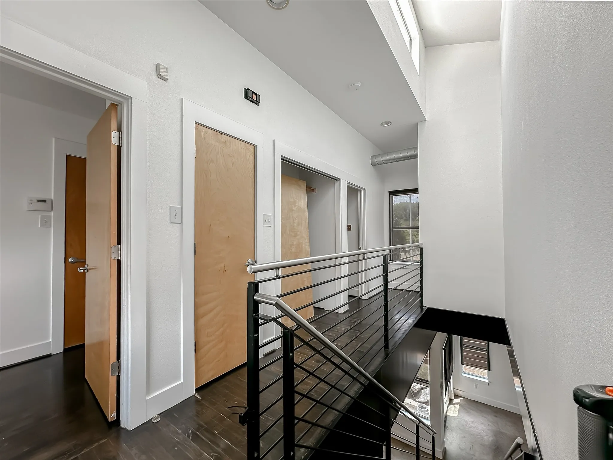 Single Family Residence For Rent in Dallas County , 417 S Beacon Street, Dallas, Texas 75223, 3 Bedroom, 2 Bathroom, Garage spaces, 1,656 Sqft, built in 2004, mls#21307861, Real Estate Agent in Dallas, Homes For Rent in Dallas county, Homes For Rent in Dallas, Realtor in Dallas Texas, Real Estate Brokerage Independent Realty Texas, Luminita Cordes Realtor