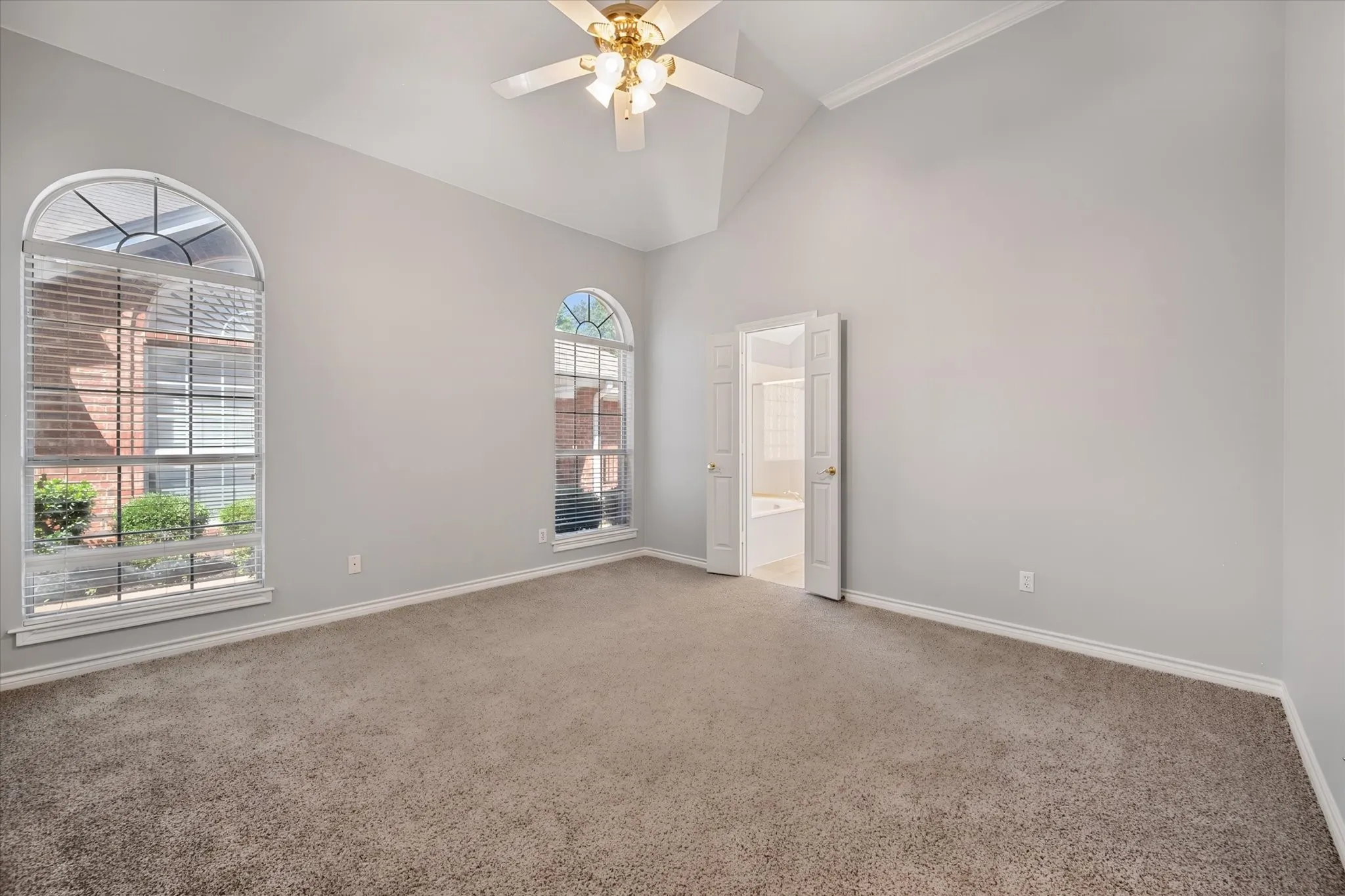 Duplex For Rent in Tarrant County , 2313 Ragland Road, Mansfield, Texas 76063, 3 Bedroom, 2 Bathroom, 2 Garage spaces, 1,551 Sqft, built in 1999, mls#21343495, Real Estate Agent in Mansfield, Homes For Rent in Tarrant county, Homes For Rent in Mansfield, Realtor in Mansfield Texas, Real Estate Brokerage Independent Realty Texas, Luminita Cordes Realtor