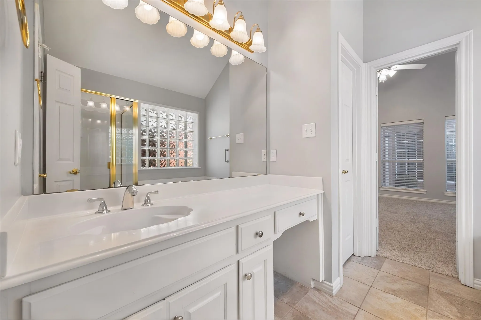 Duplex For Rent in Tarrant County , 2313 Ragland Road, Mansfield, Texas 76063, 3 Bedroom, 2 Bathroom, 2 Garage spaces, 1,551 Sqft, built in 1999, mls#21343495, Real Estate Agent in Mansfield, Homes For Rent in Tarrant county, Homes For Rent in Mansfield, Realtor in Mansfield Texas, Real Estate Brokerage Independent Realty Texas, Luminita Cordes Realtor
