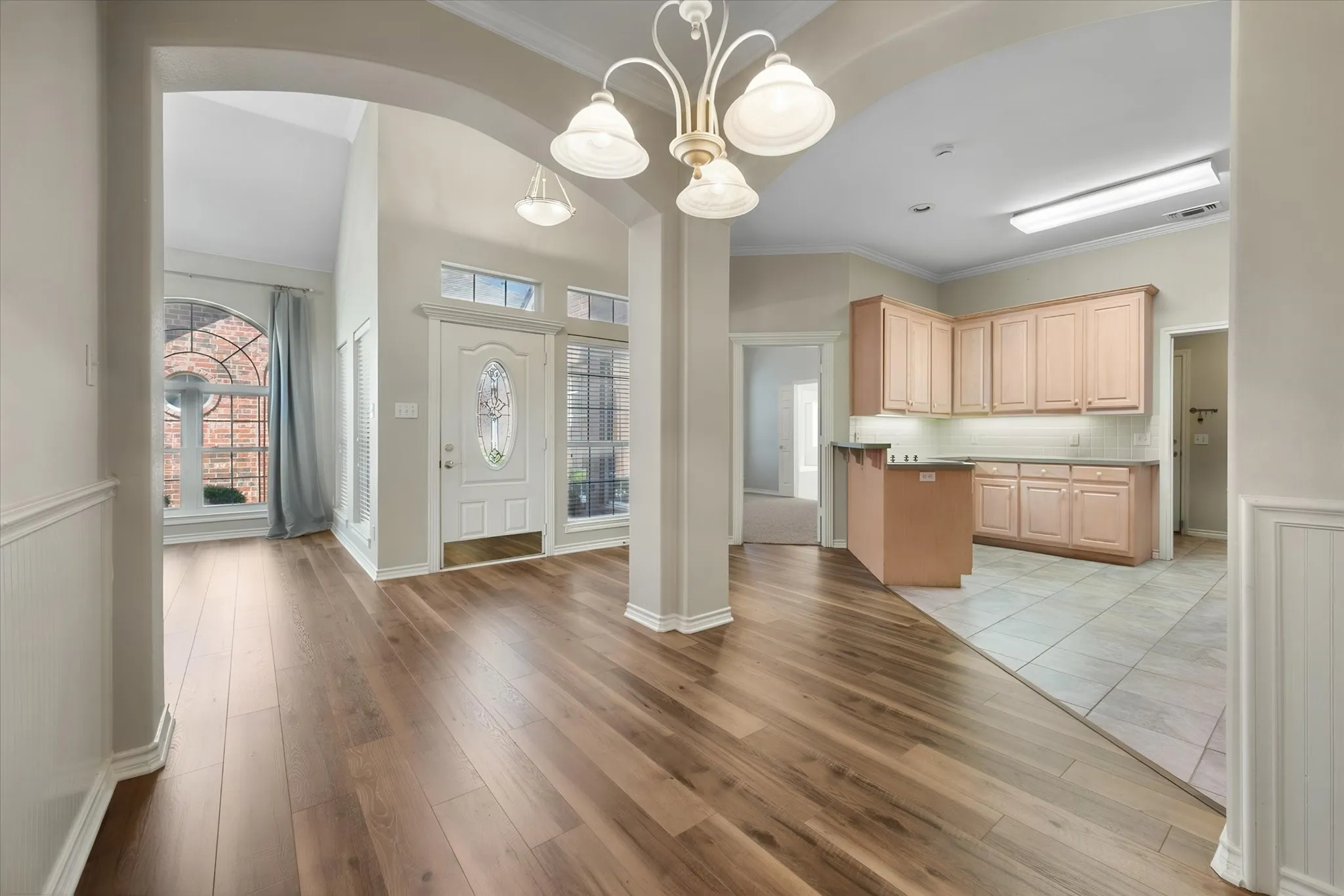 Duplex For Rent in Tarrant County , 2313 Ragland Road, Mansfield, Texas 76063, 3 Bedroom, 2 Bathroom, 2 Garage spaces, 1,551 Sqft, built in 1999, mls#21343495, Real Estate Agent in Mansfield, Homes For Rent in Tarrant county, Homes For Rent in Mansfield, Realtor in Mansfield Texas, Real Estate Brokerage Independent Realty Texas, Luminita Cordes Realtor