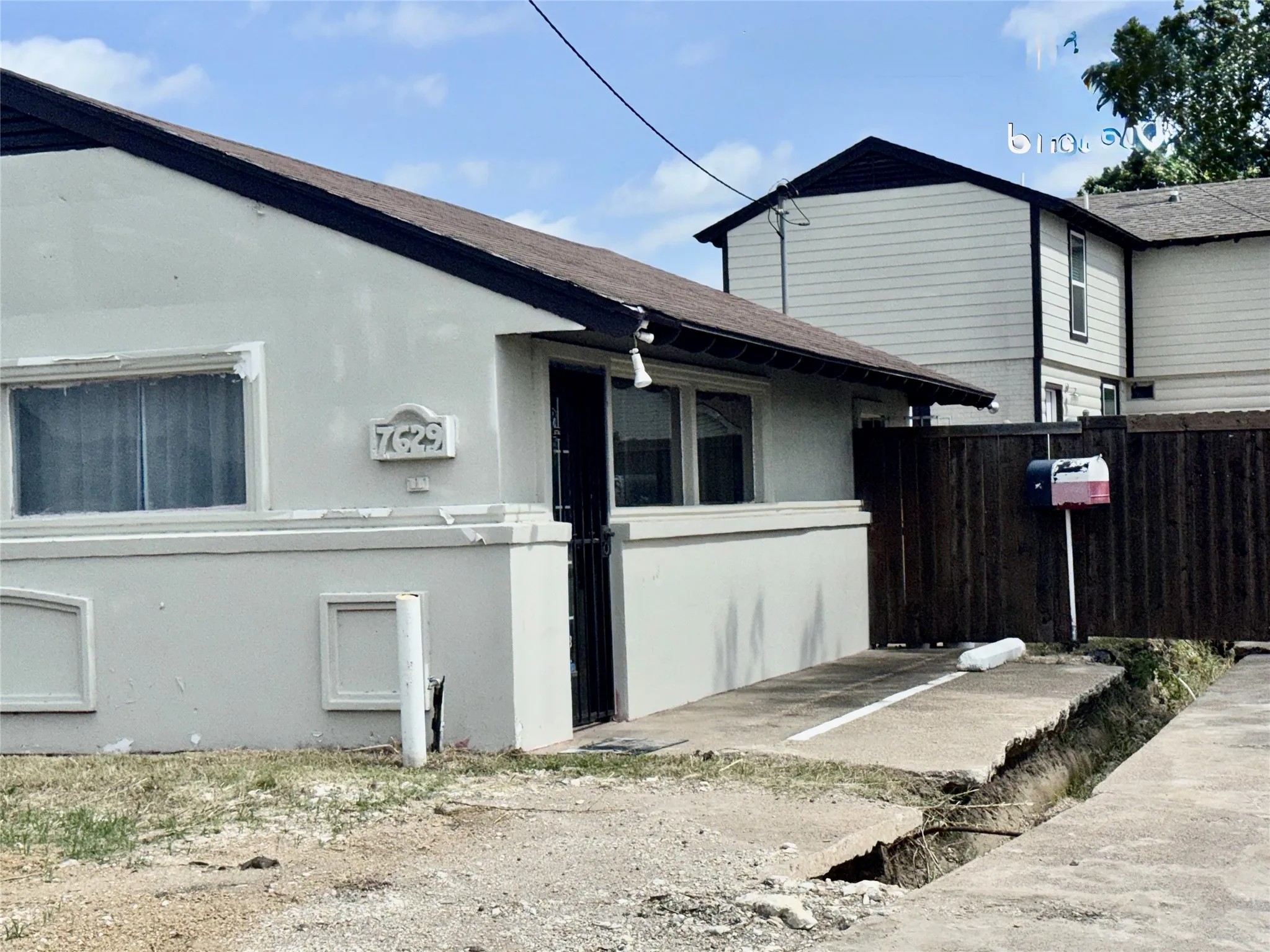 Right side - front house