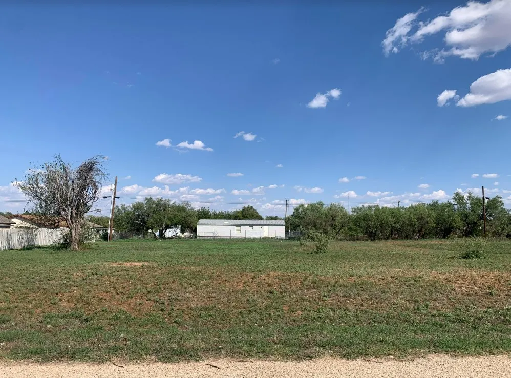 Unimproved Land For Sale in Taylor County , 306 Lamar Lot #10, Merkel, Texas 79536, 0, 0, Garage spaces, 0 Sqft, built in 0, mls#21343526, Real Estate Agent in Merkel, Homes For Sale in Taylor county, Homes For Sale in Merkel, Realtor in Merkel Texas, Real Estate Brokerage Independent Realty Texas, Luminita Cordes Realtor