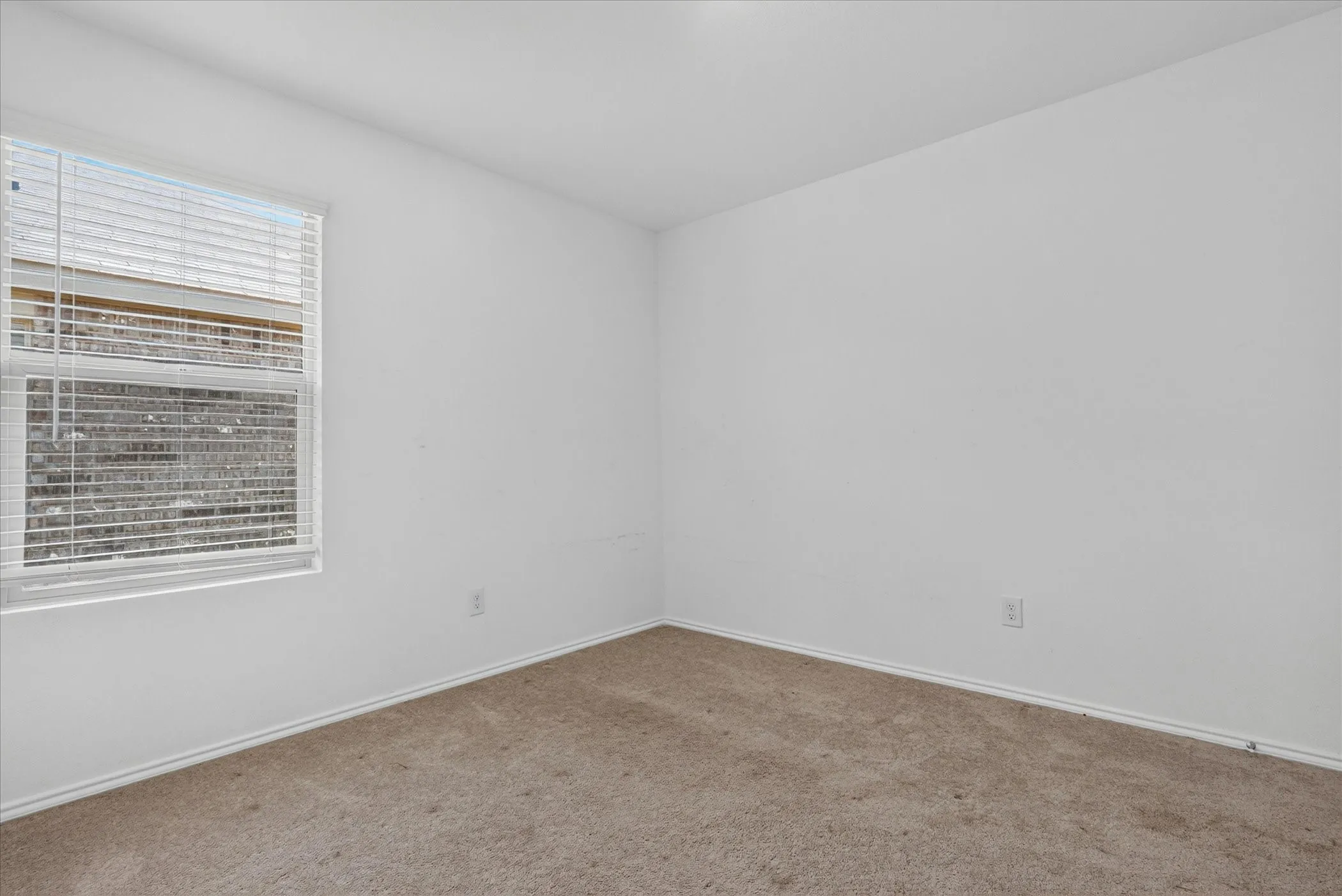 Secondary bedroom