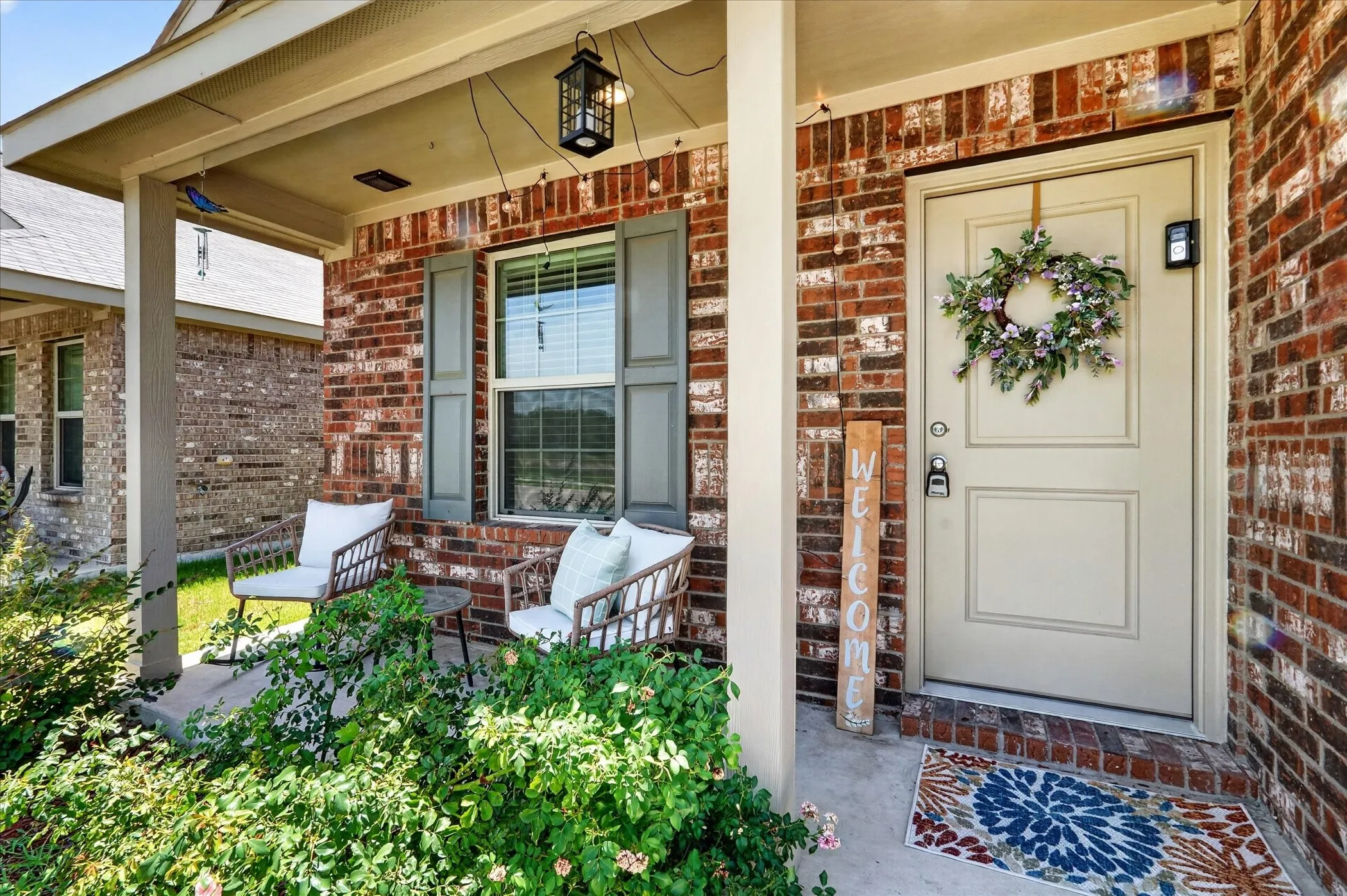Single Family Residence For Rent in Ellis County , 2003 Ava Drive, Ennis, Texas 75119, 3 Bedroom, 2 Bathroom, 2 Garage spaces, 1,500 Sqft, built in 2023, mls#21343347, Real Estate Agent in Ennis, Homes For Rent in Ellis county, Homes For Rent in Ennis, Realtor in Ennis Texas, Real Estate Brokerage Independent Realty Texas, Luminita Cordes Realtor