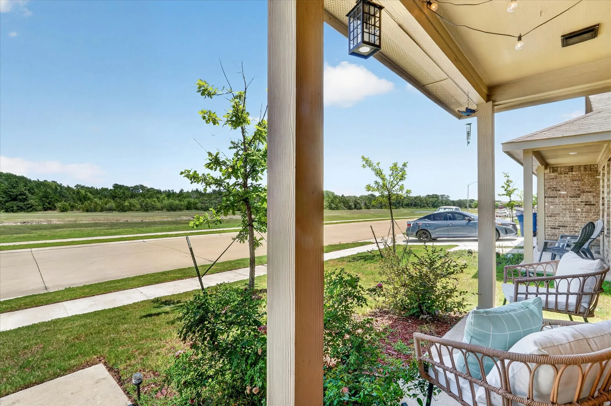 Single Family Residence For Rent in Ellis County , 2003 Ava Drive, Ennis, Texas 75119, 3 Bedroom, 2 Bathroom, 2 Garage spaces, 1,500 Sqft, built in 2023, mls#21343347, Real Estate Agent in Ennis, Homes For Rent in Ellis county, Homes For Rent in Ennis, Realtor in Ennis Texas, Real Estate Brokerage Independent Realty Texas, Luminita Cordes Realtor