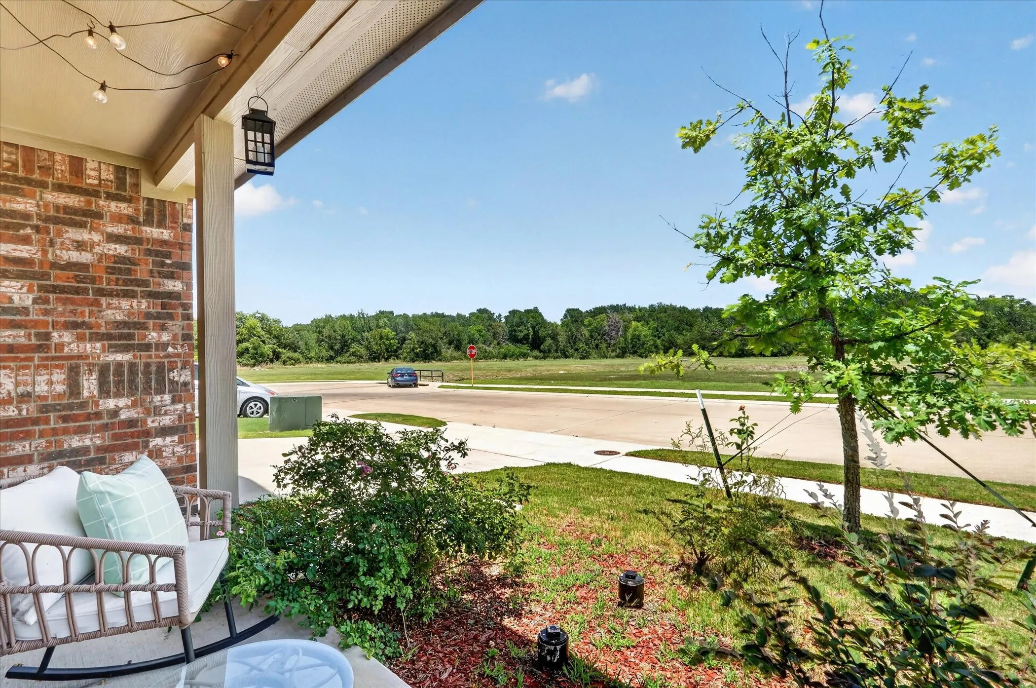 Single Family Residence For Rent in Ellis County , 2003 Ava Drive, Ennis, Texas 75119, 3 Bedroom, 2 Bathroom, 2 Garage spaces, 1,500 Sqft, built in 2023, mls#21343347, Real Estate Agent in Ennis, Homes For Rent in Ellis county, Homes For Rent in Ennis, Realtor in Ennis Texas, Real Estate Brokerage Independent Realty Texas, Luminita Cordes Realtor