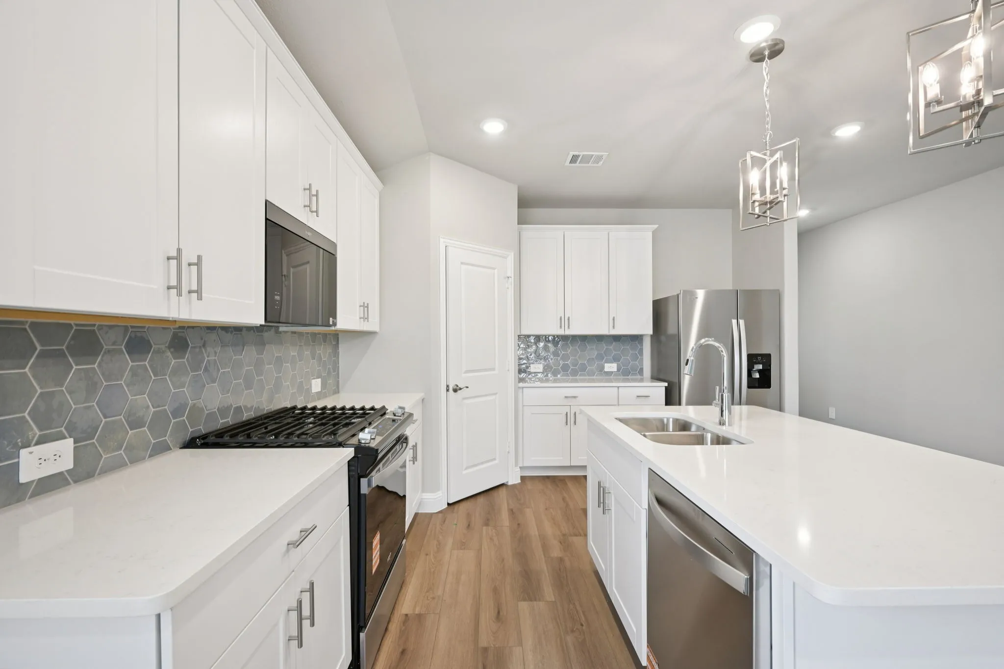 Photo is not of the actual home, but is an inspirational photo of builder’s model home and may depict options, furnishings, and/or decorator features that are not included.