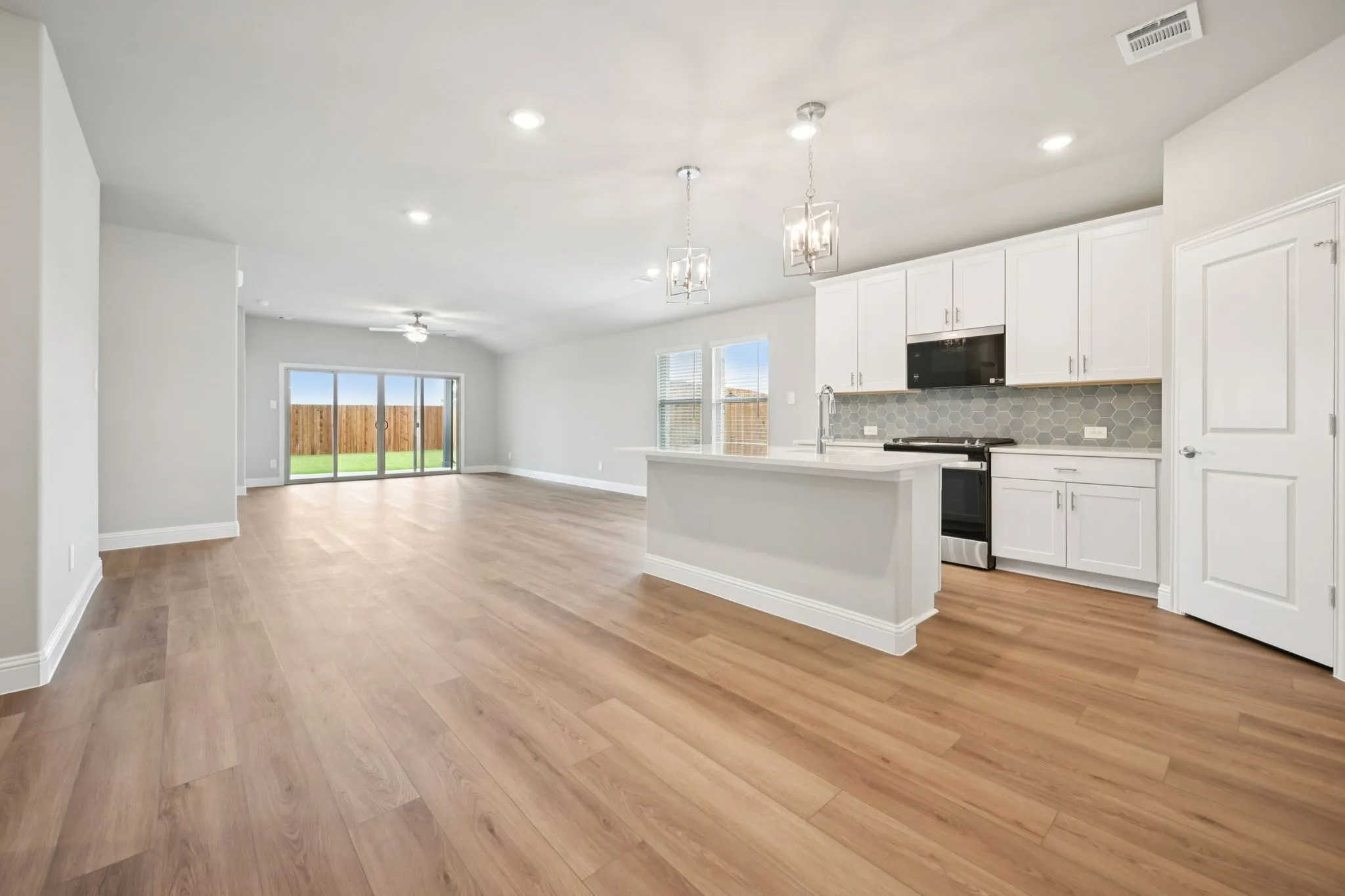 Photo is not of the actual home, but is an inspirational photo of builder’s model home and may depict options, furnishings, and/or decorator features that are not included.