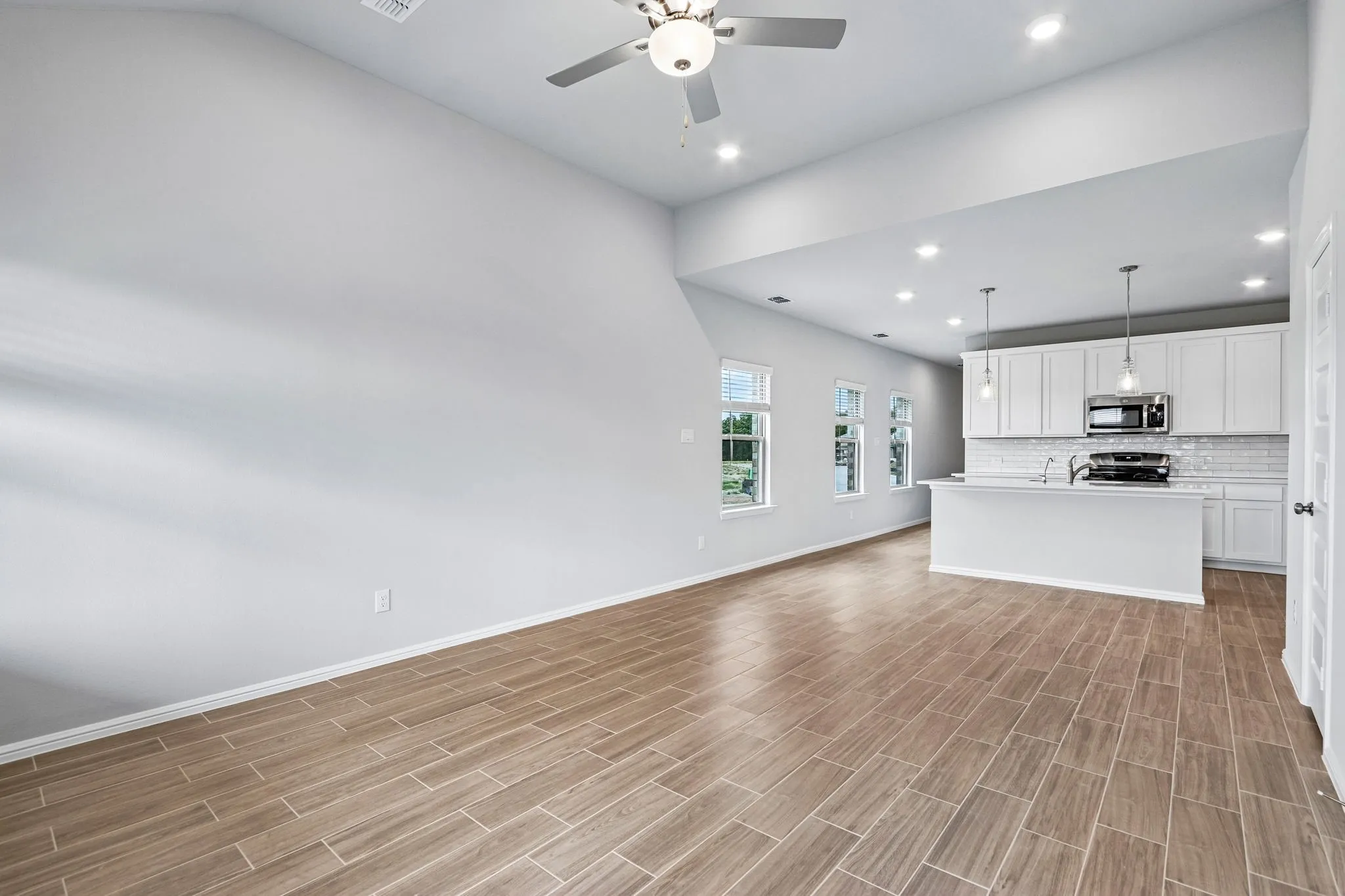 Single Family Residence For Sale in Grayson County , 1295 Wild Cherry Way, Van Alstyne, Texas 75495, 4 Bedroom, 3 Bathroom, 2 Garage spaces, 2,155 Sqft, built in 2026, mls#21333382, Real Estate Agent in Van Alstyne, Homes For Sale in Grayson county, Homes For Sale in Van Alstyne, Realtor in Van Alstyne Texas, Real Estate Brokerage Independent Realty Texas, Luminita Cordes Realtor