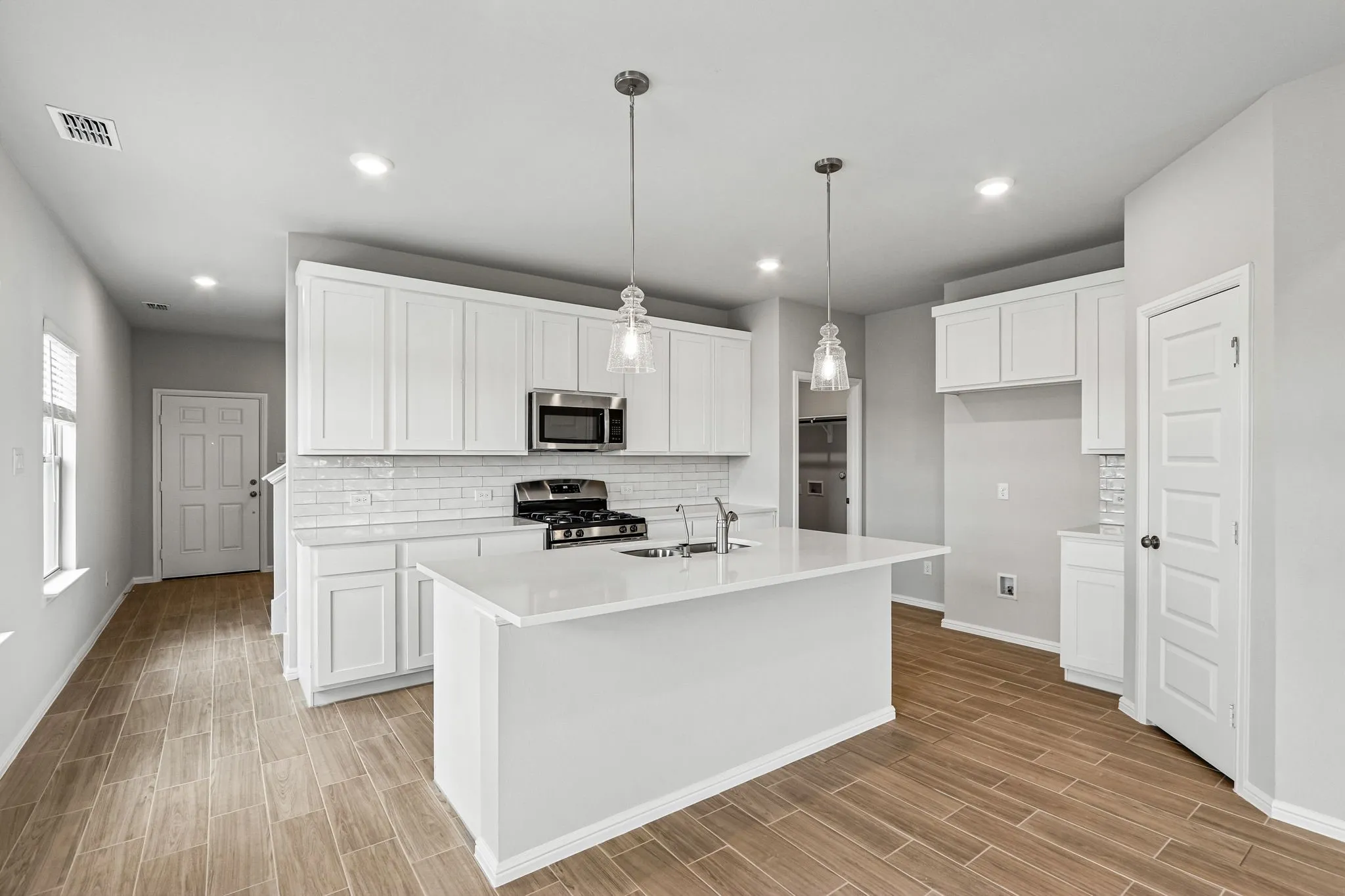 Single Family Residence For Sale in Grayson County , 1295 Wild Cherry Way, Van Alstyne, Texas 75495, 4 Bedroom, 3 Bathroom, 2 Garage spaces, 2,155 Sqft, built in 2026, mls#21333382, Real Estate Agent in Van Alstyne, Homes For Sale in Grayson county, Homes For Sale in Van Alstyne, Realtor in Van Alstyne Texas, Real Estate Brokerage Independent Realty Texas, Luminita Cordes Realtor