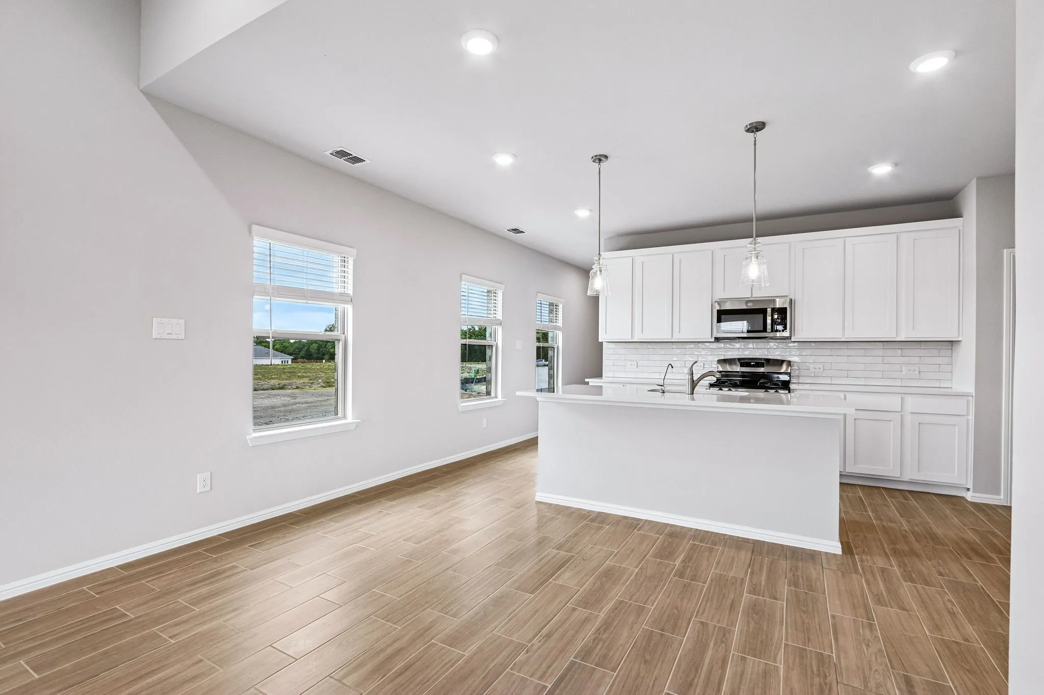 Single Family Residence For Sale in Grayson County , 1295 Wild Cherry Way, Van Alstyne, Texas 75495, 4 Bedroom, 3 Bathroom, 2 Garage spaces, 2,155 Sqft, built in 2026, mls#21333382, Real Estate Agent in Van Alstyne, Homes For Sale in Grayson county, Homes For Sale in Van Alstyne, Realtor in Van Alstyne Texas, Real Estate Brokerage Independent Realty Texas, Luminita Cordes Realtor